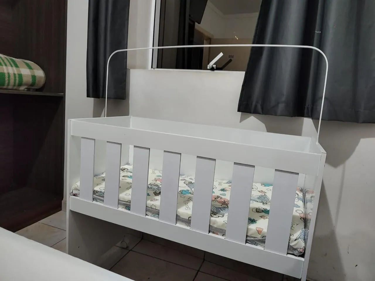 Bed in Center Plaza Hotel