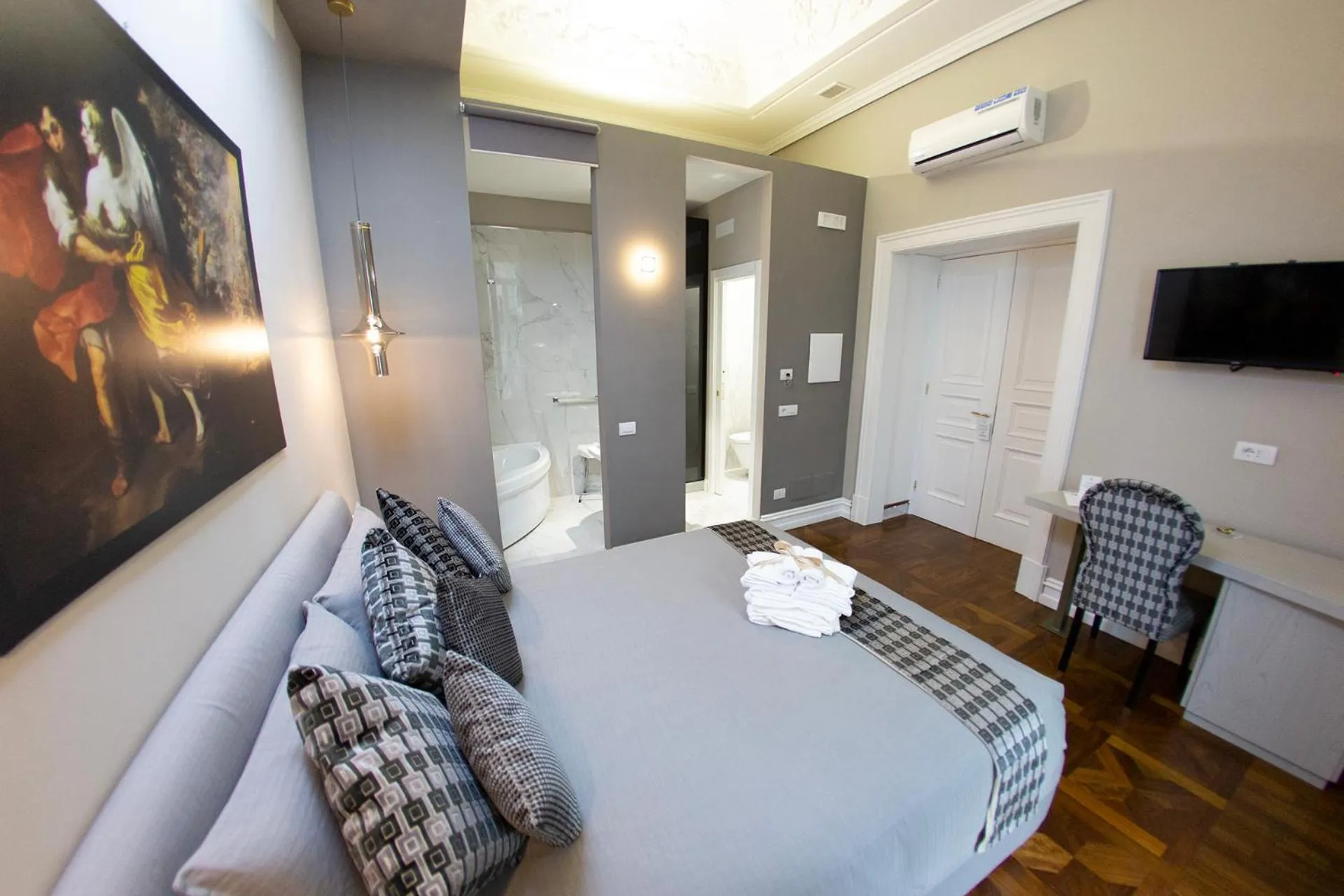 Bed in Leone Camere D'autore - CHIAIA