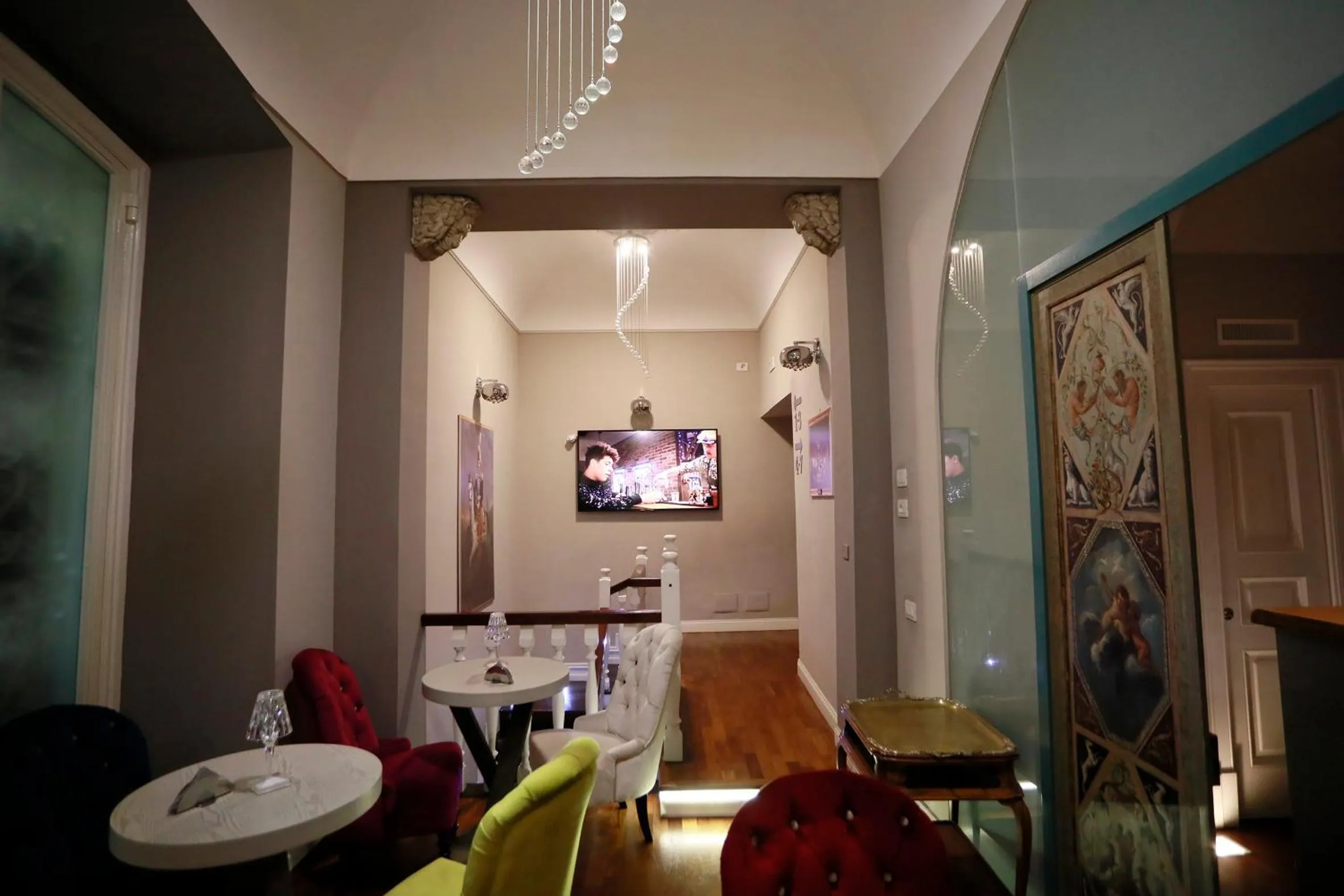 Leone Camere D'autore - CHIAIA