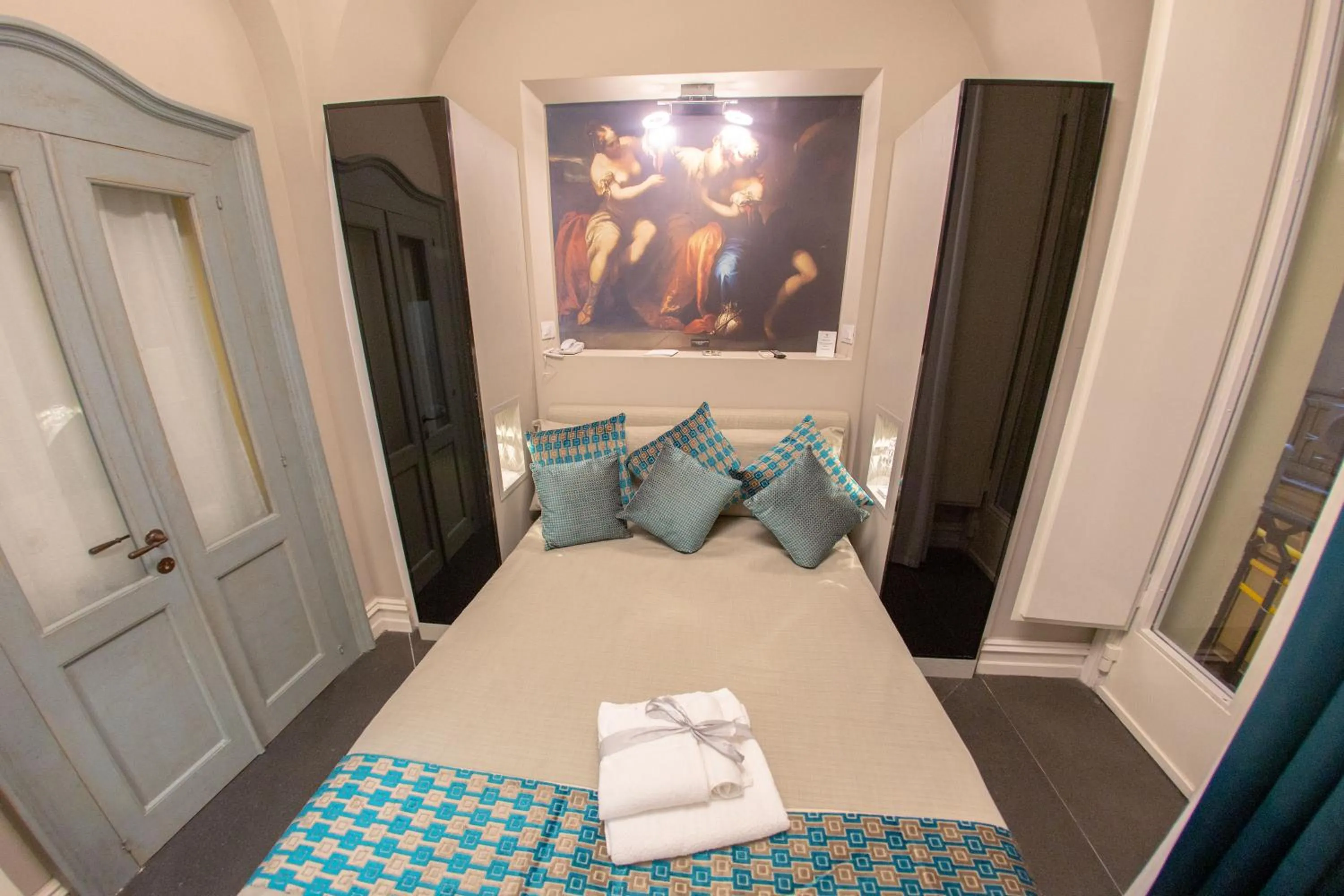 Bed in Leone Camere D'autore - CHIAIA