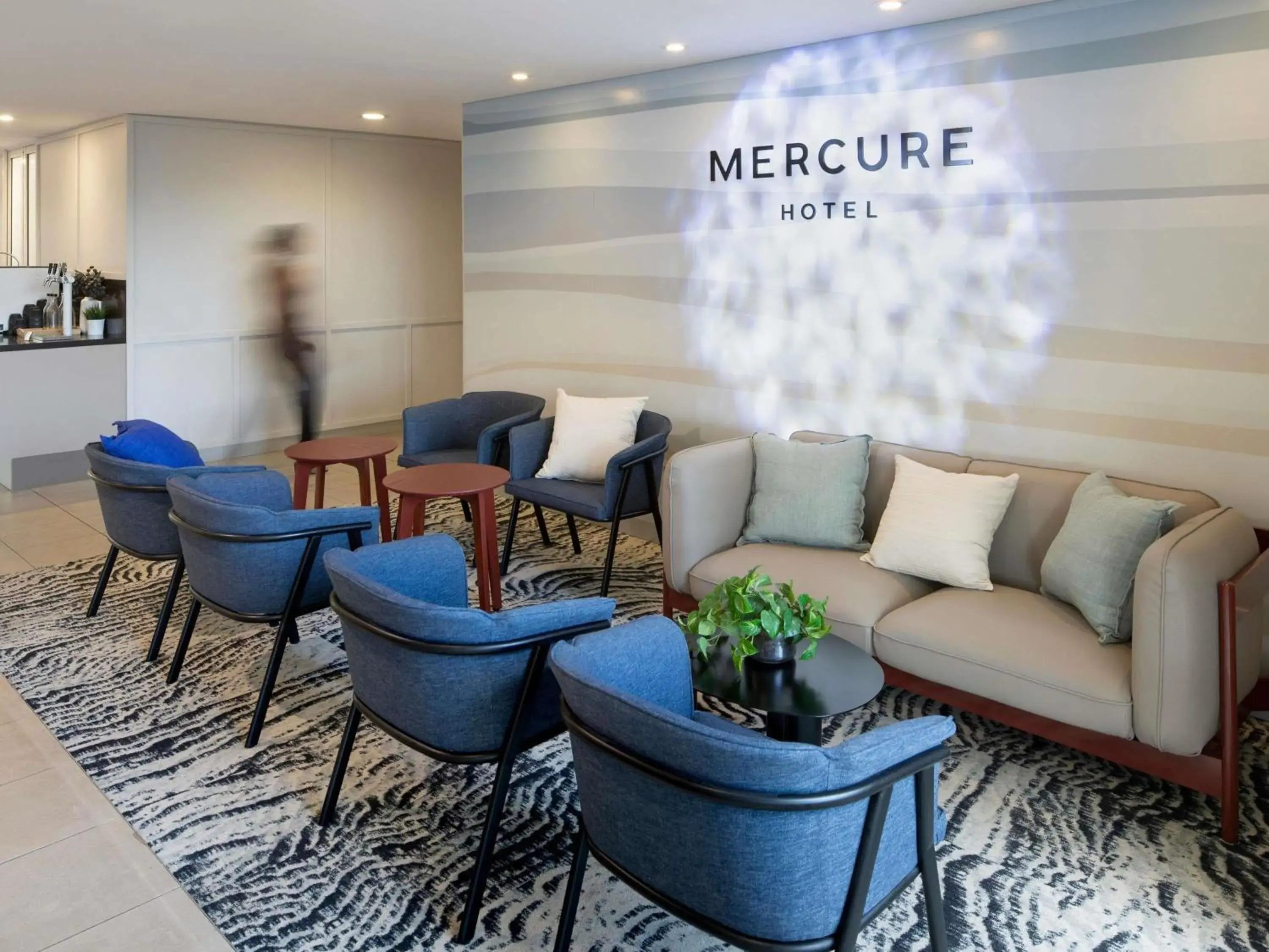 Property building in Mercure Sydney Manly Warringah Property building in Mercure Sydney Manly Warringah