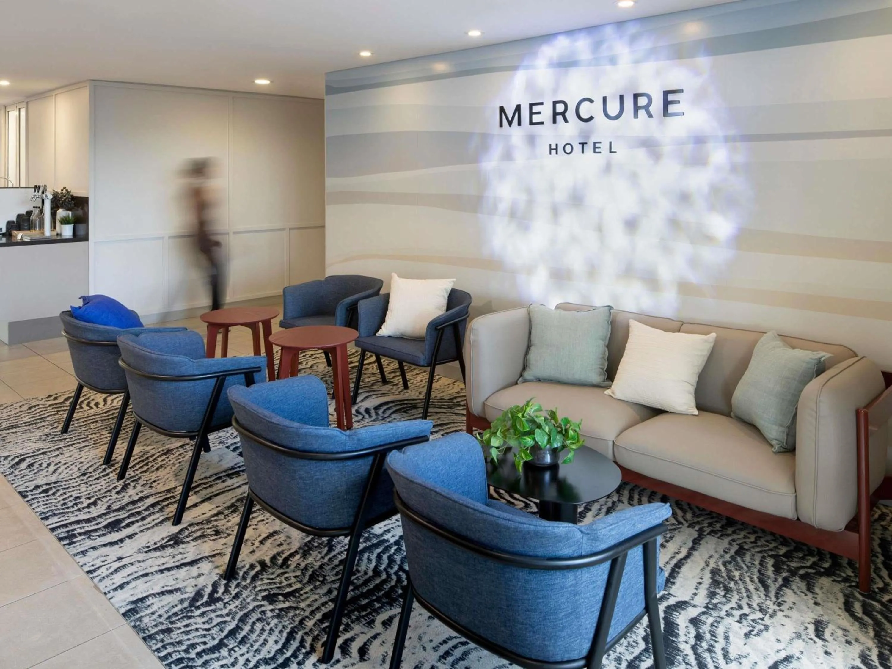 Property building in Mercure Sydney Manly Warringah