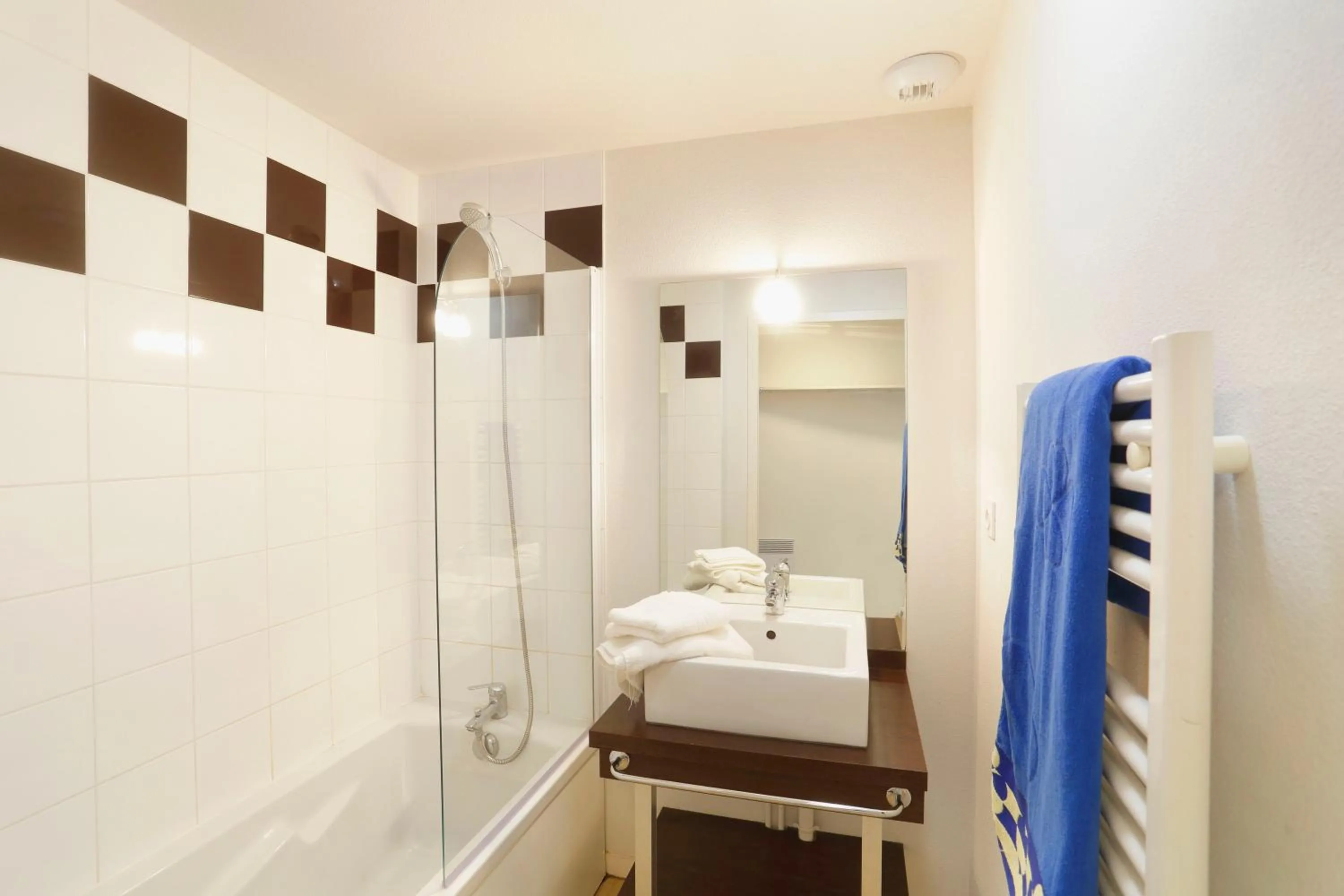 Bathroom in Résidence Néméa Les Grands Rochers