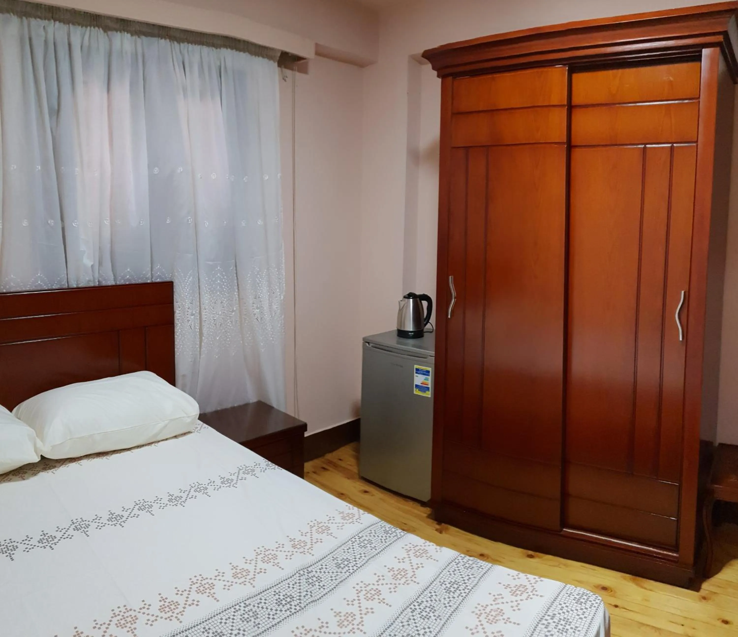 Bed in Caesar House