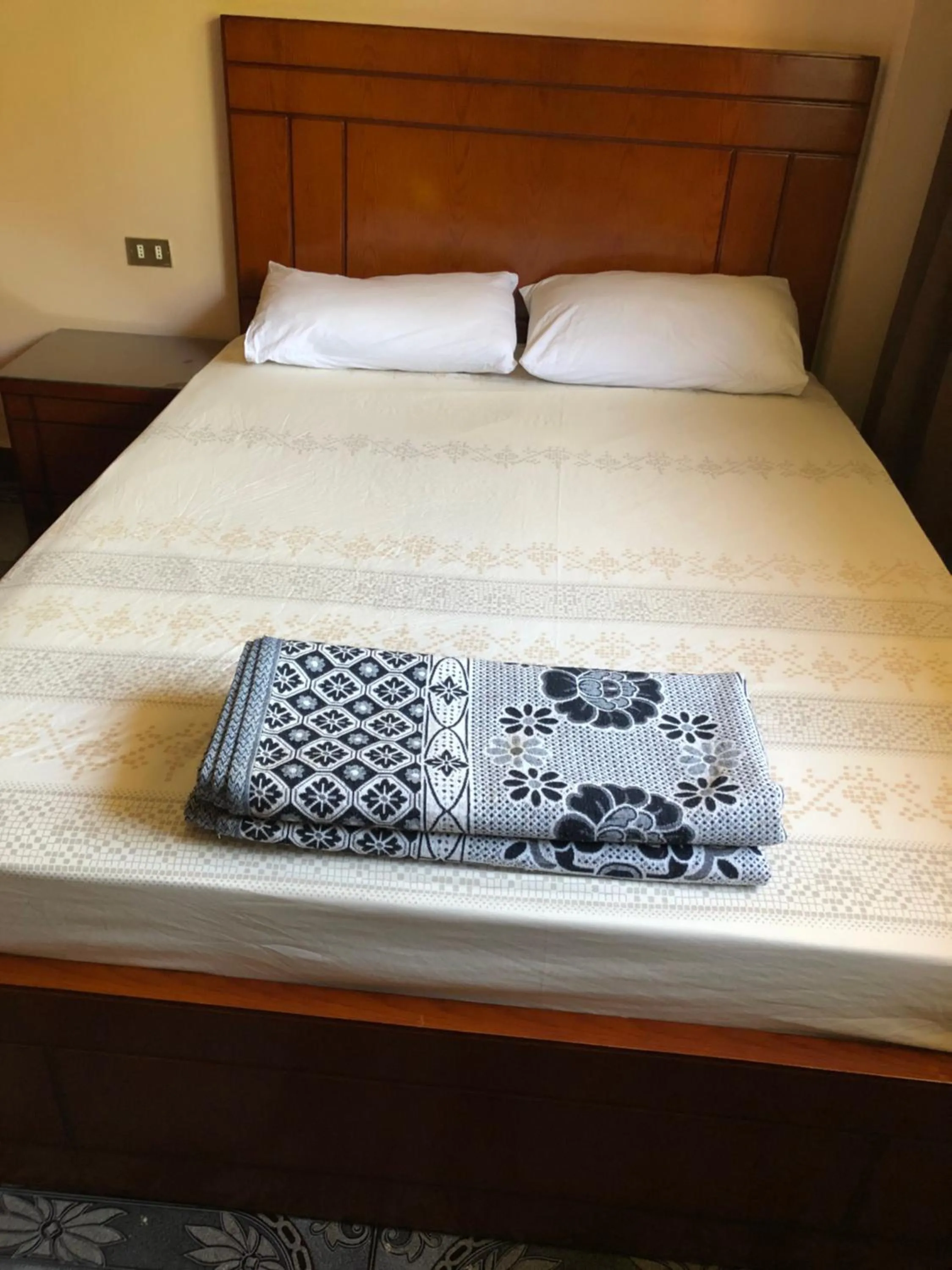 Bed in Caesar House
