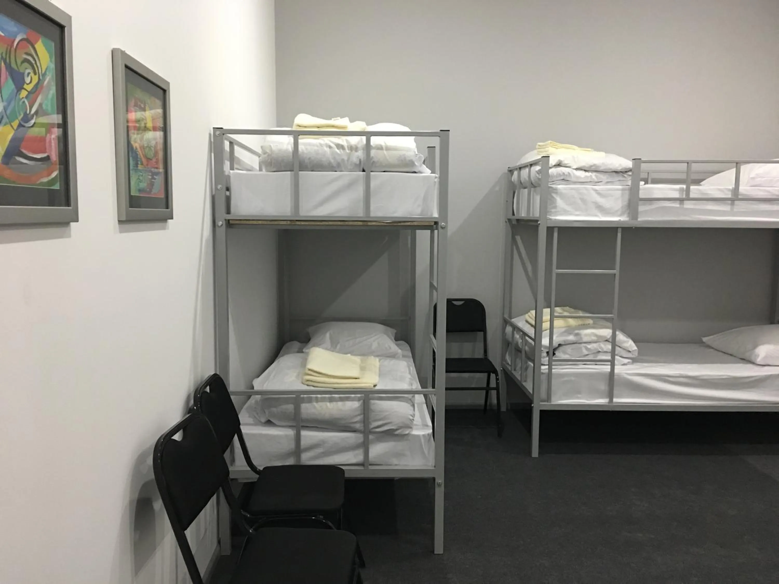 bunk bed in Jules Verne Hostel