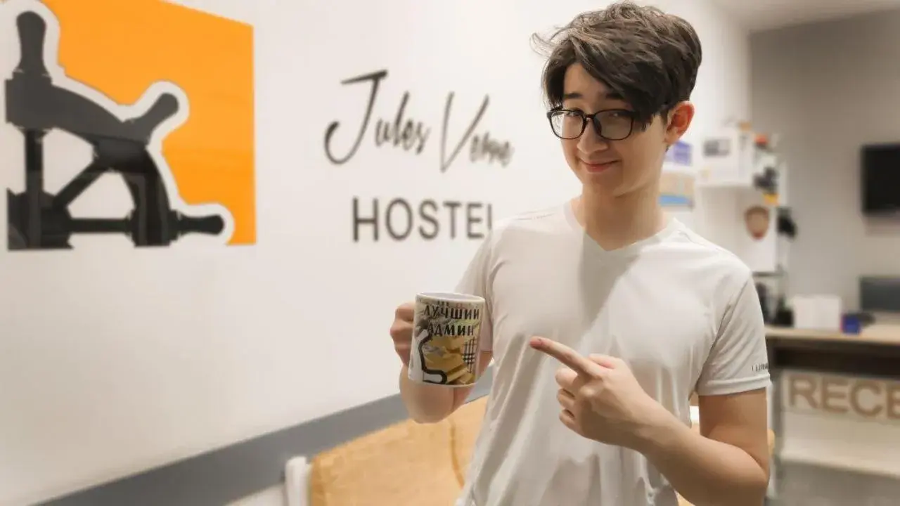 Jules Verne Hostel Jules Verne Hostel