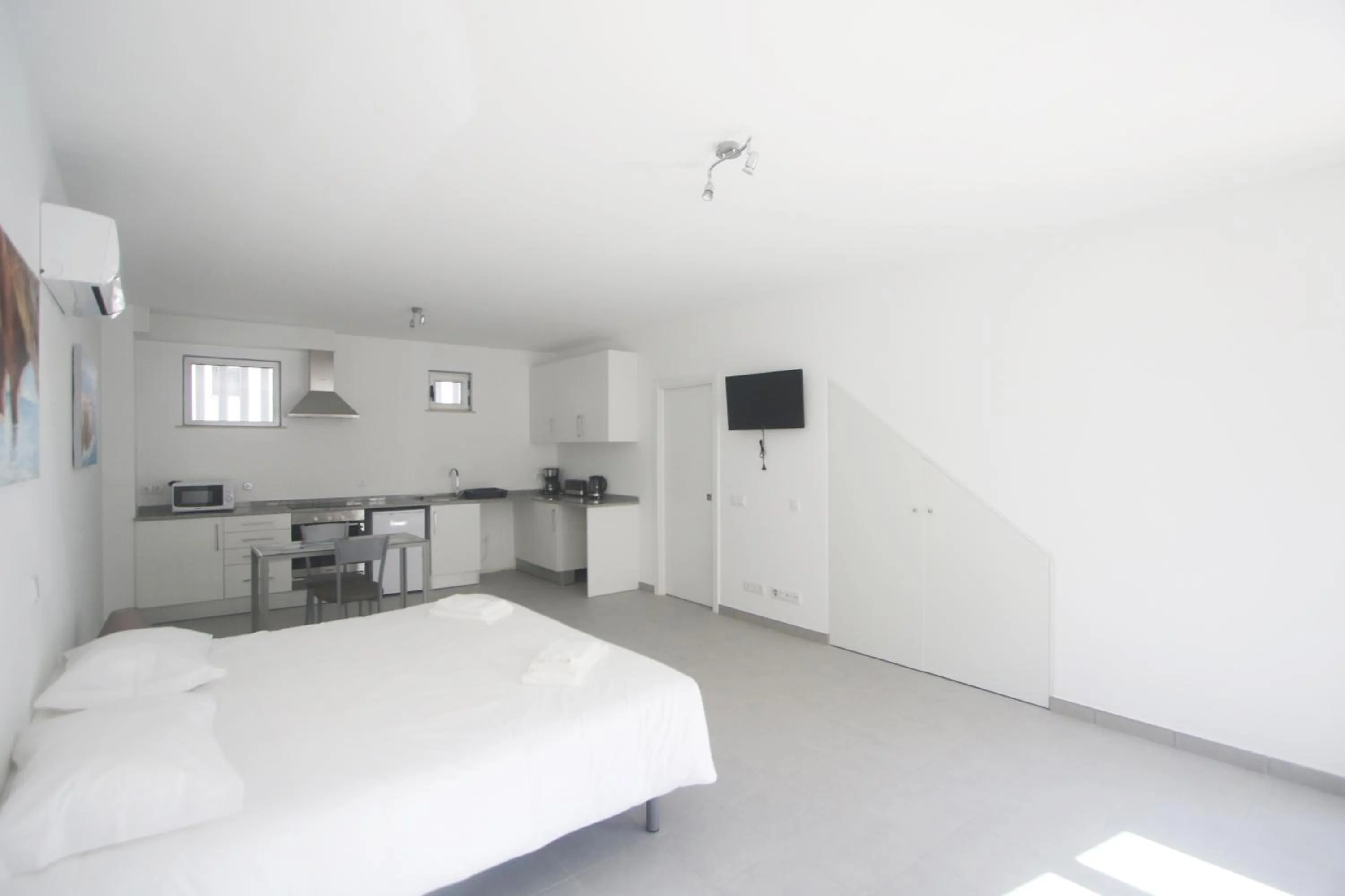 Bedroom, Bed in Guest House Lovely Swan