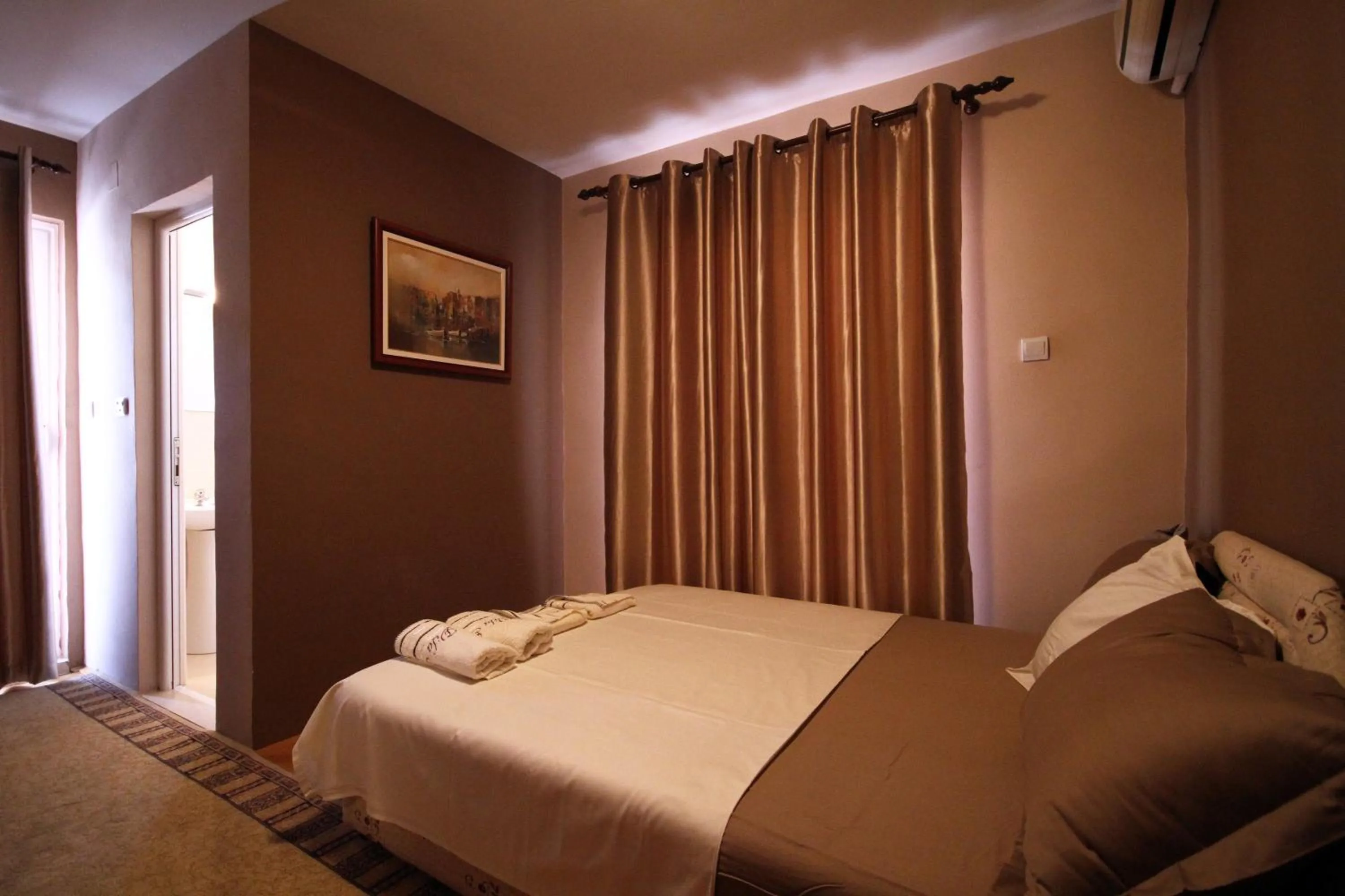 Double Room in Apartments Vila Galileo