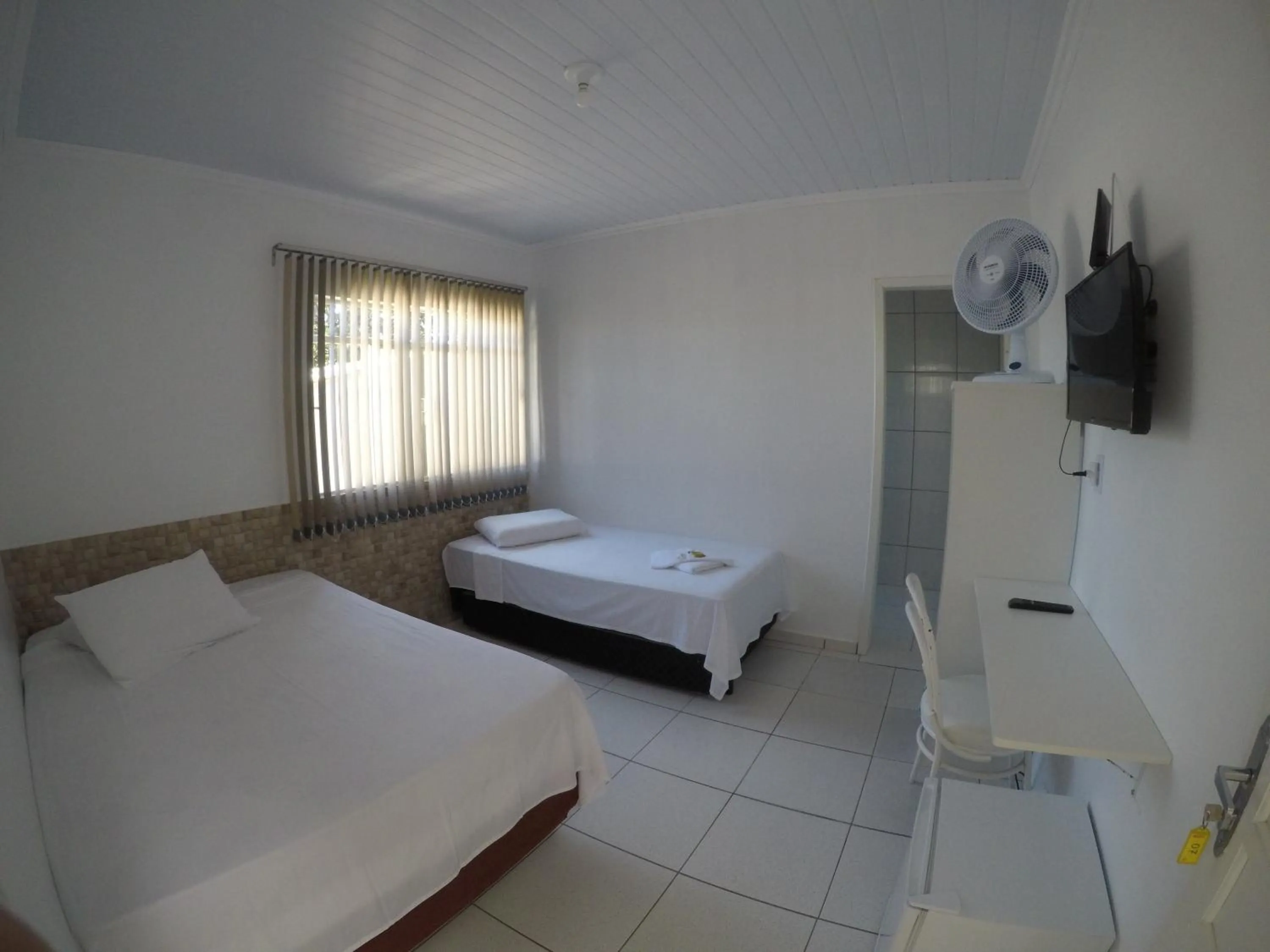 Photo of the whole room, Bed in Hotel Rota Dos Tropeiros