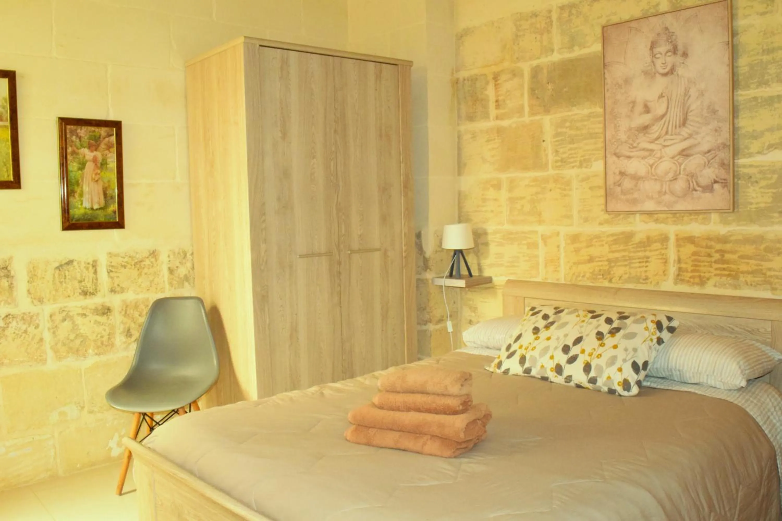 Photo of the whole room, Bed in St George of Lydda B&B