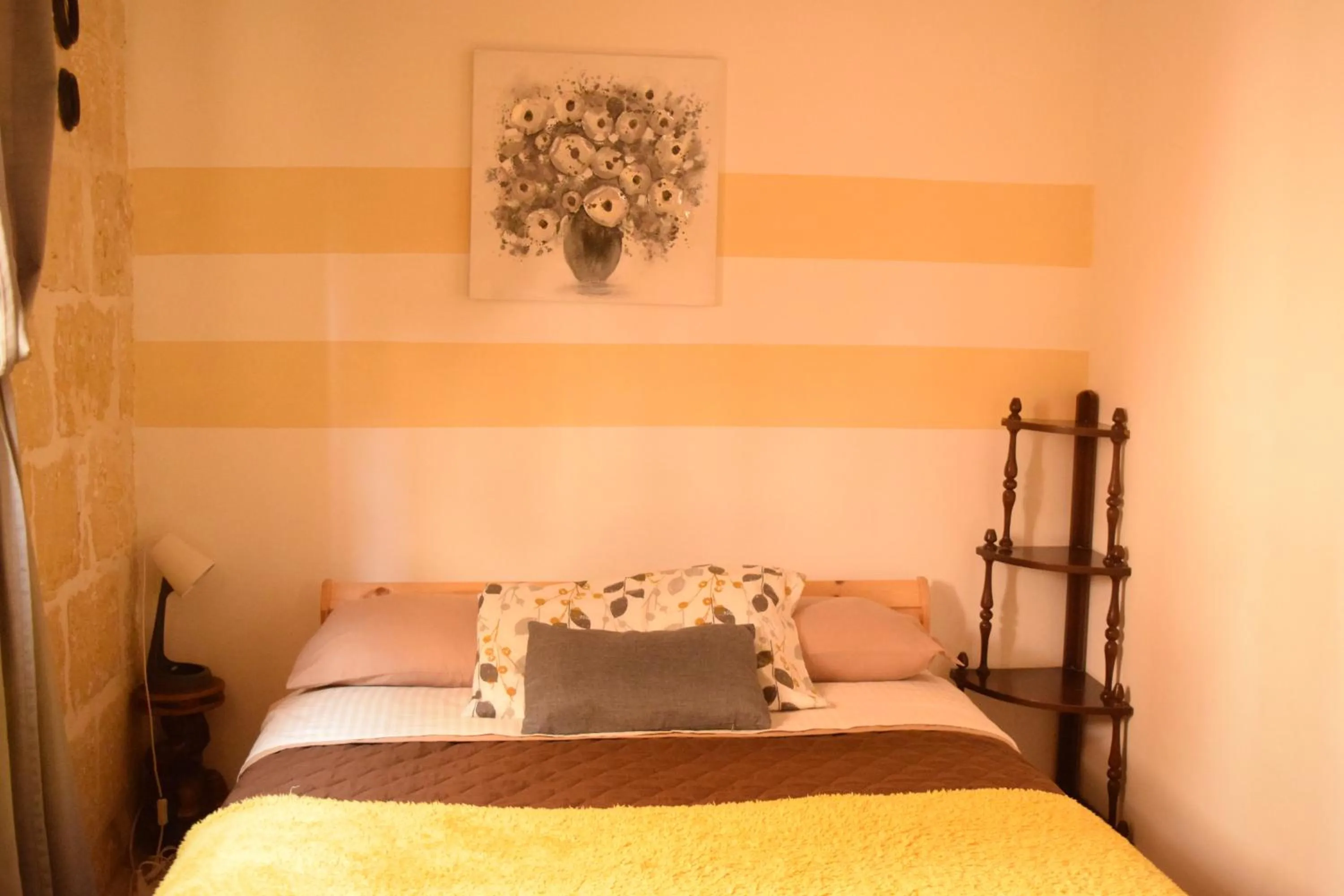 Photo of the whole room, Bed in St George of Lydda B&B