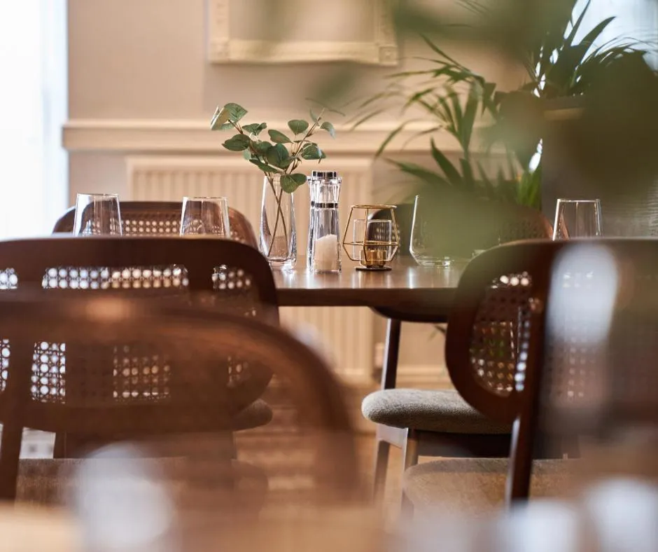 Dining area in Shaw Hill Hotel Golf And Country Club