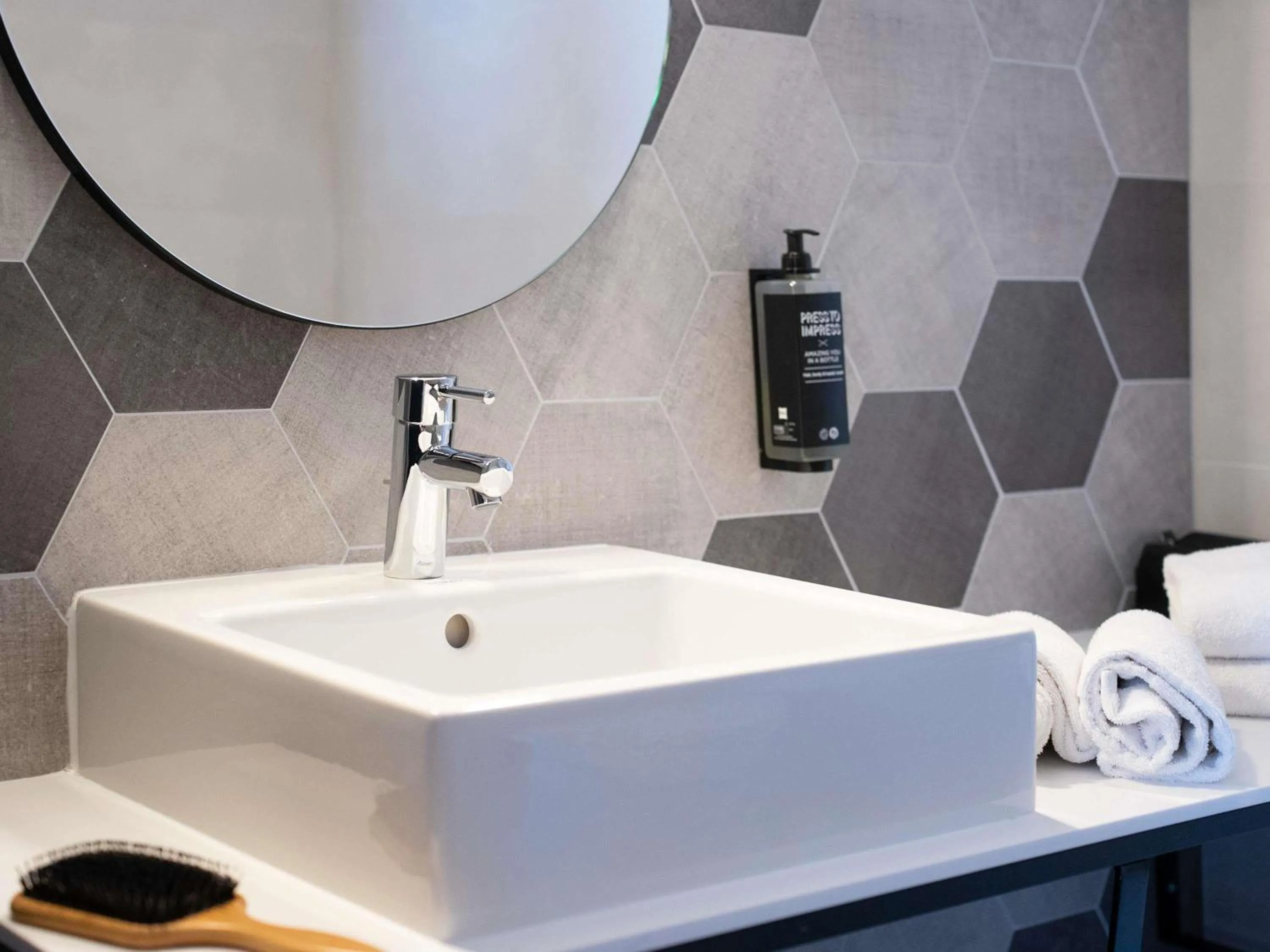 Bedroom in ibis Styles Strasbourg Nord Palais des Congrès