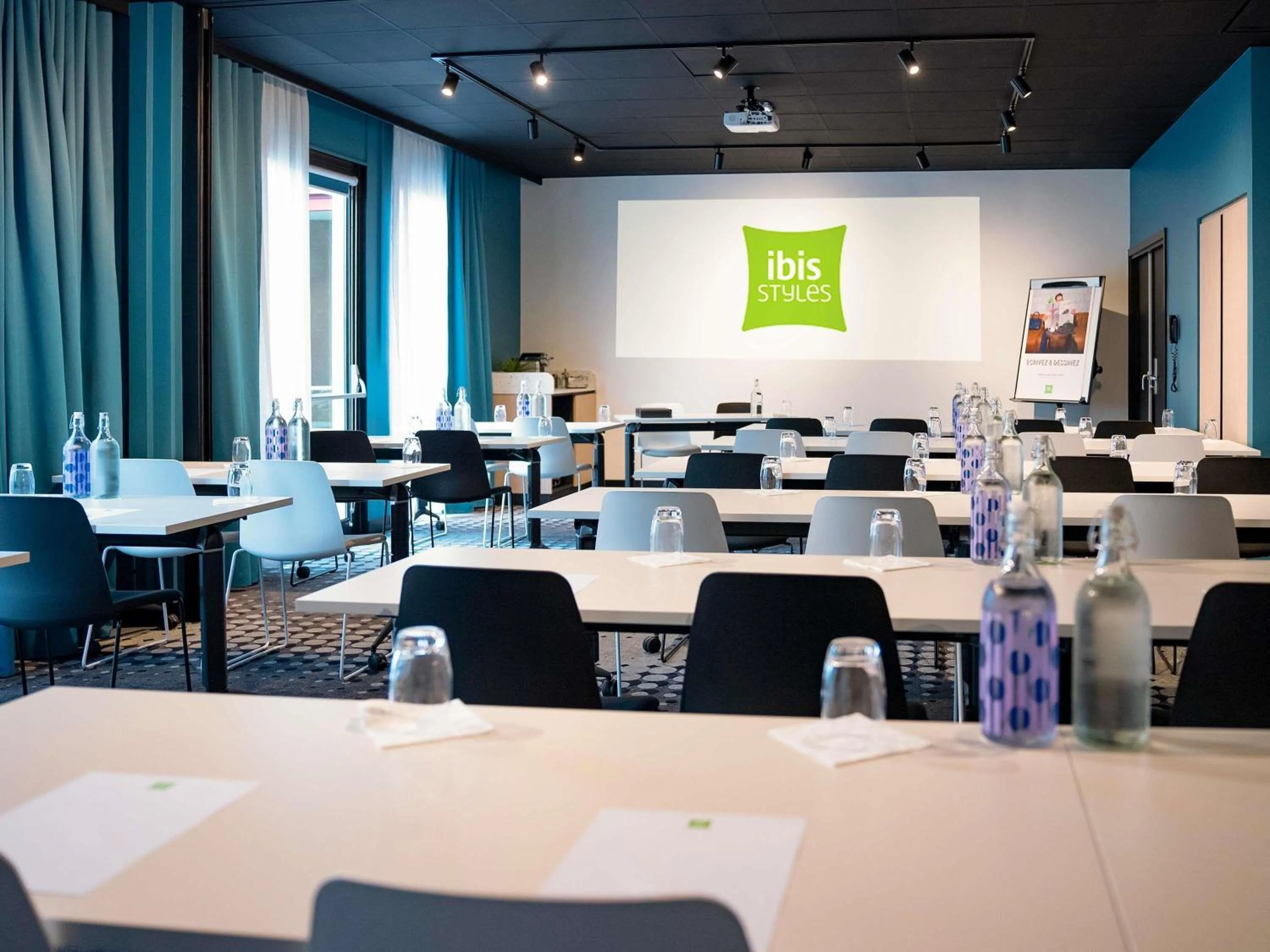 Meeting/conference room in ibis Styles Strasbourg Nord Palais des Congrès