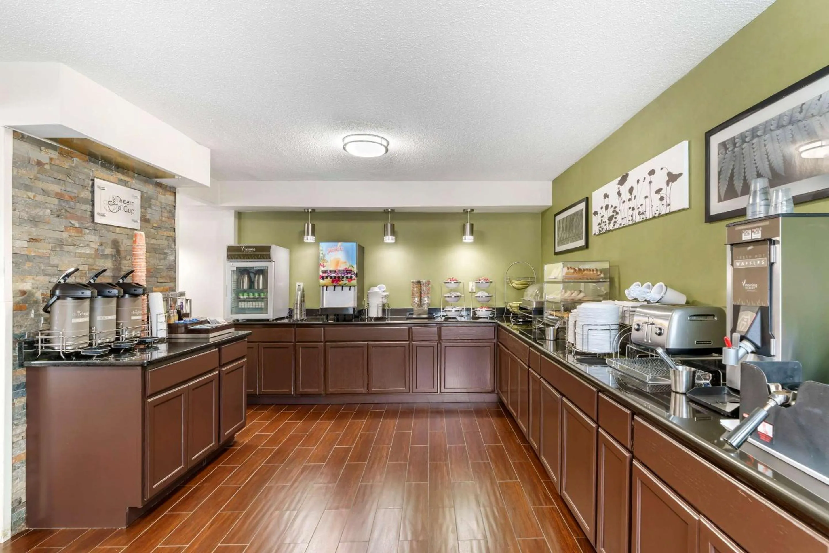 Breakfast in Sleep Inn Hickory South