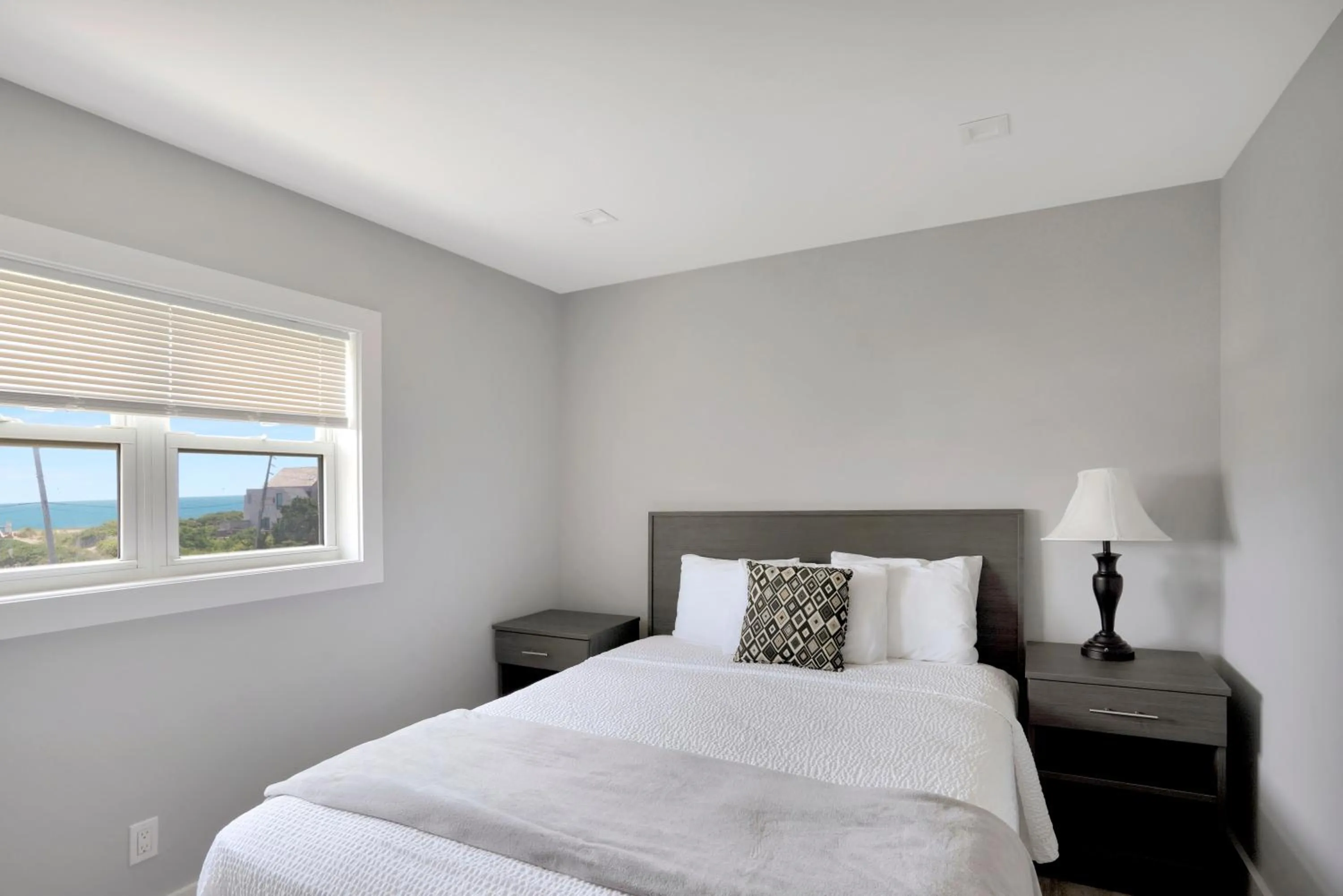 A Wave Inn - Montauk