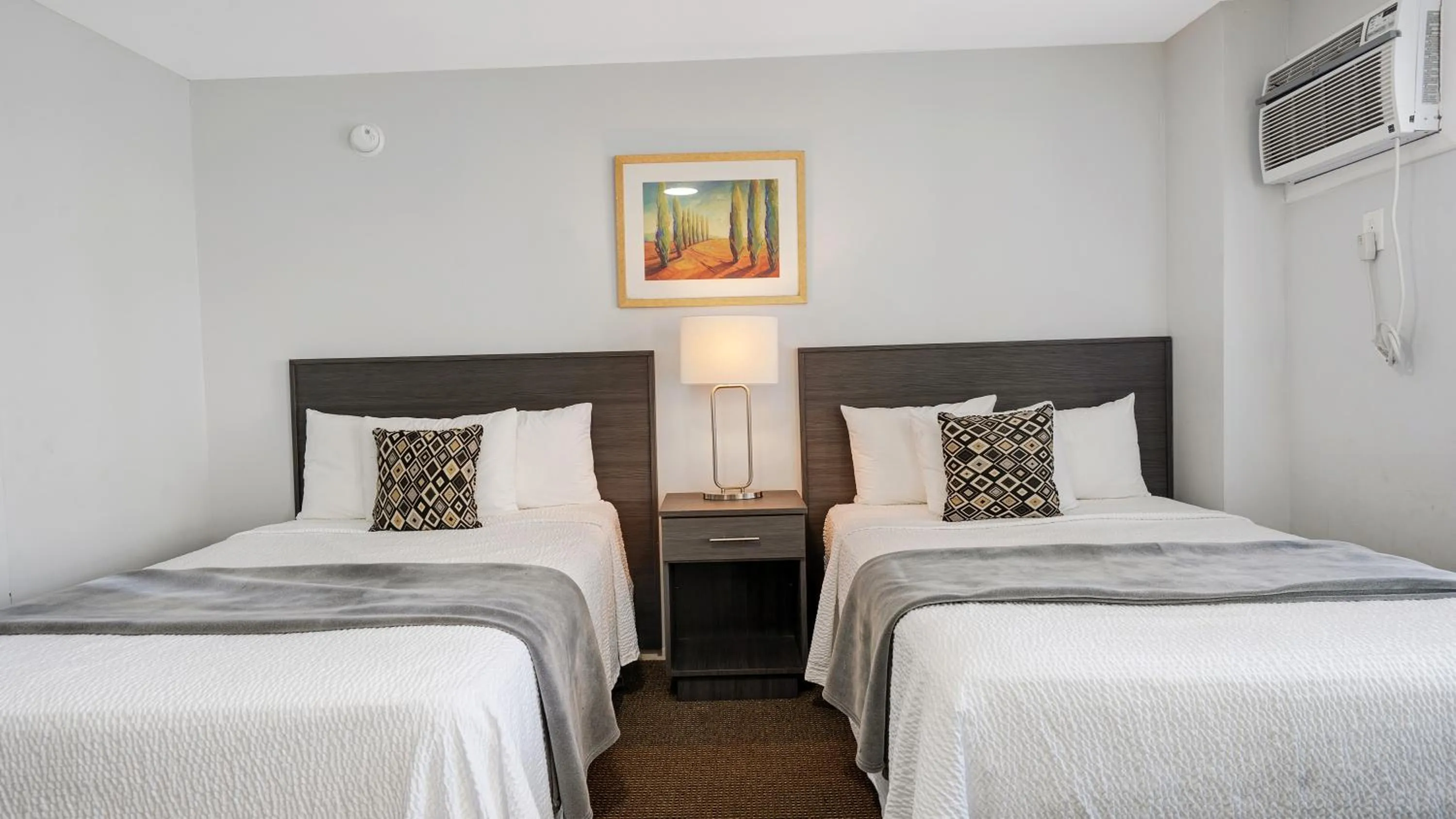 A Wave Inn - Montauk