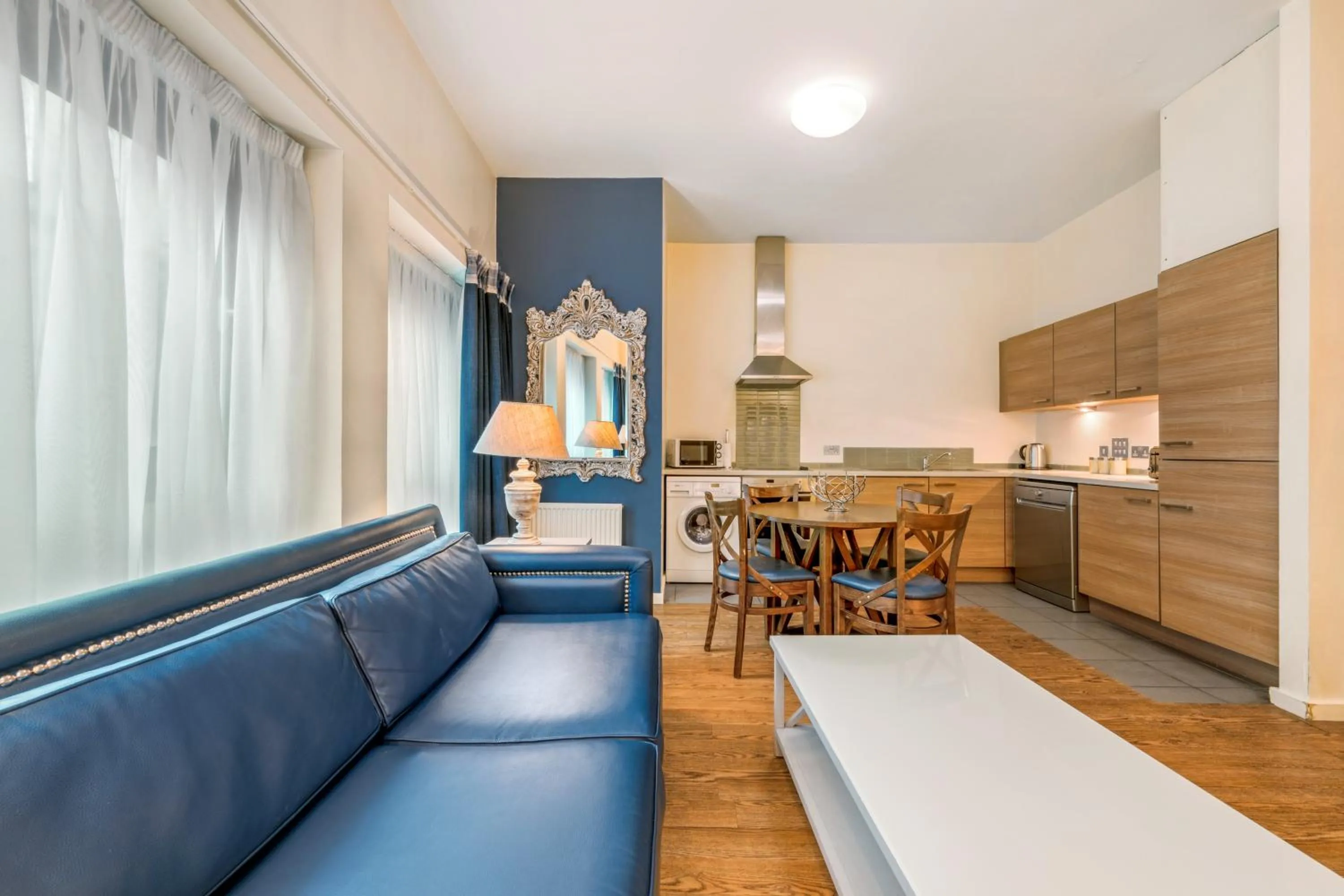 Living room in Princes Street Suites