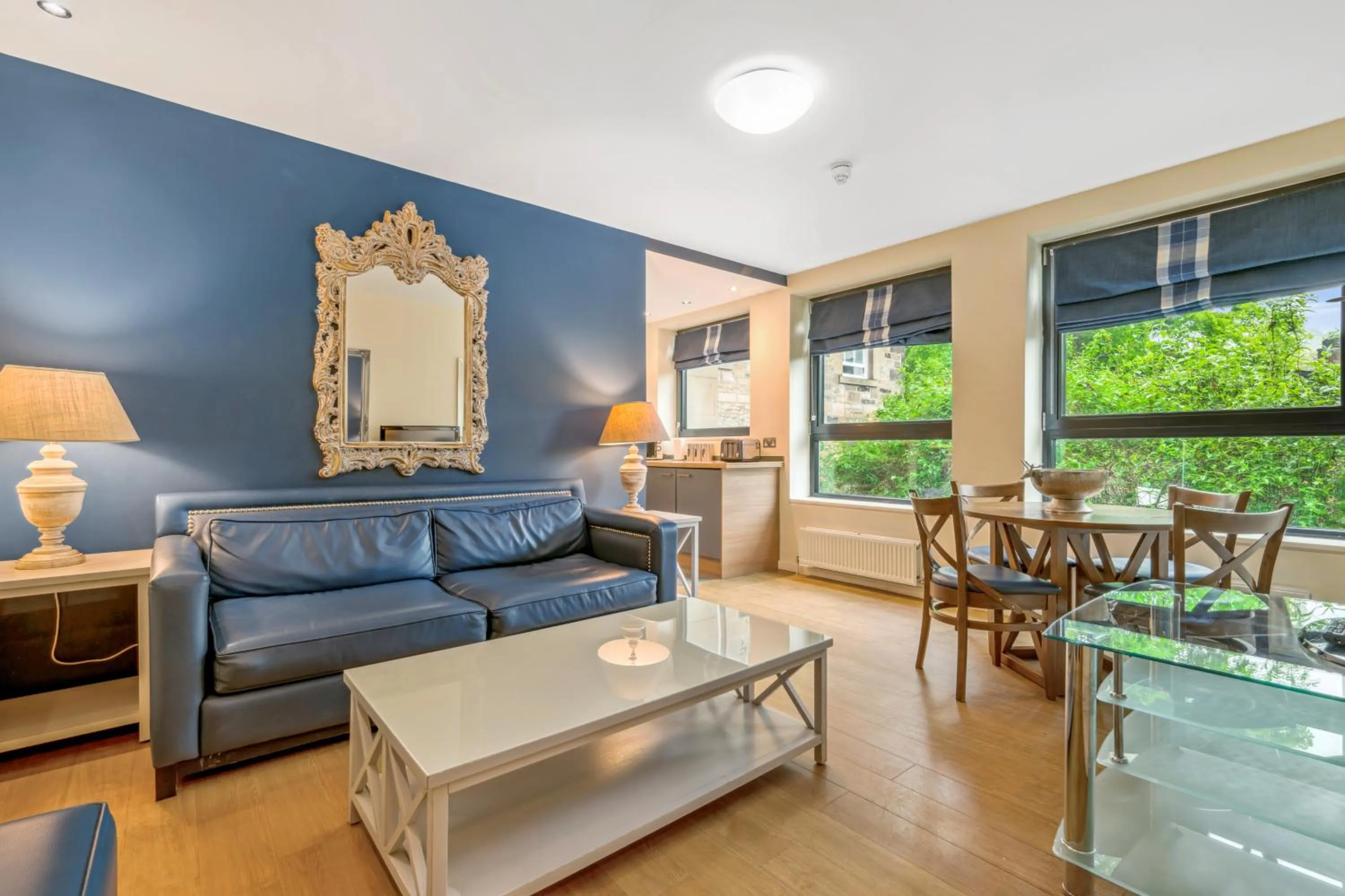 Living room in Princes Street Suites