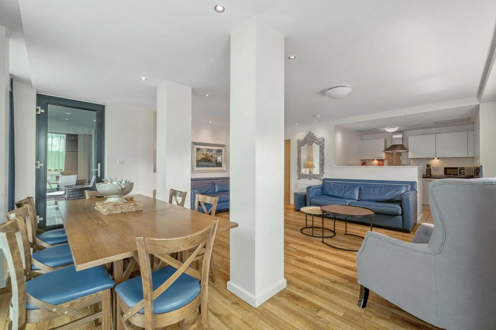 Living room in Princes Street Suites