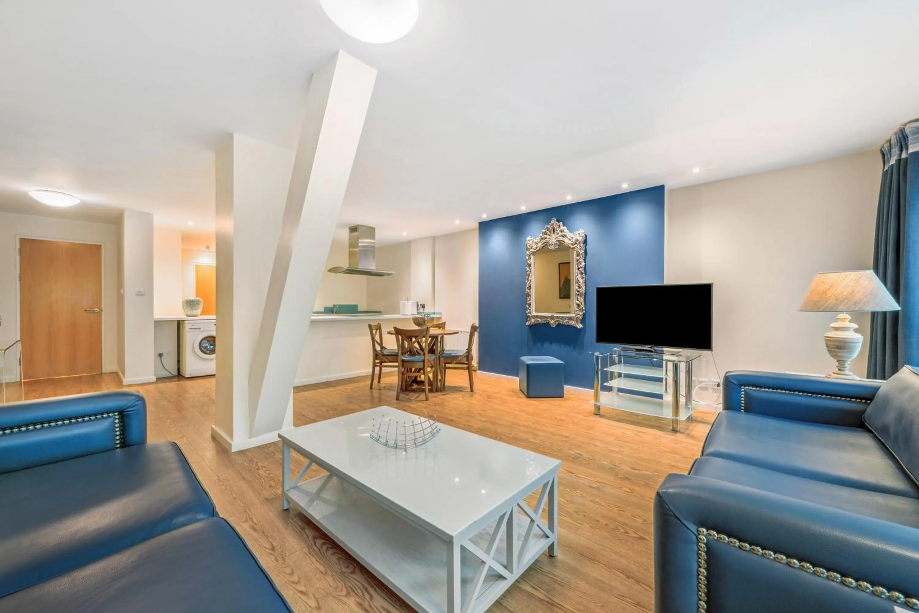 Living room in Princes Street Suites