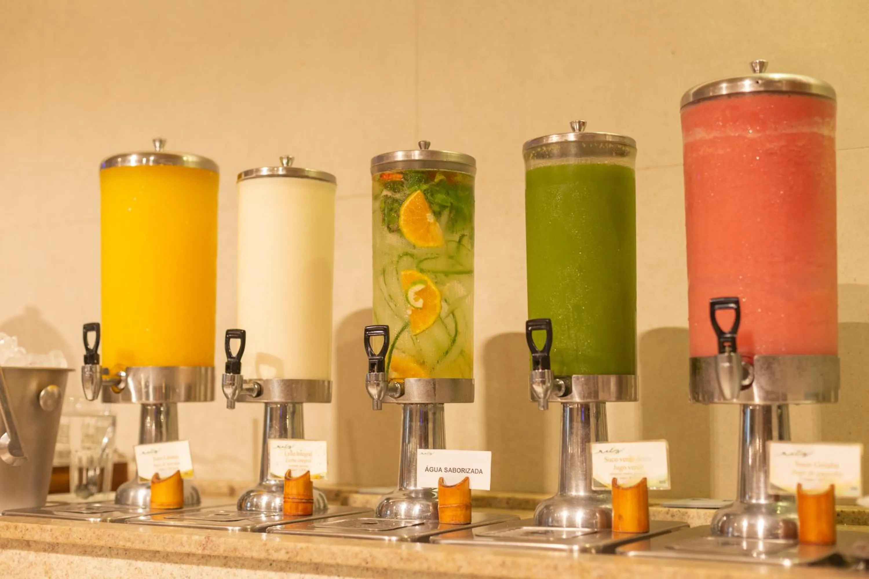 Breakfast in Ritz Suites Grand Hotel Boutique