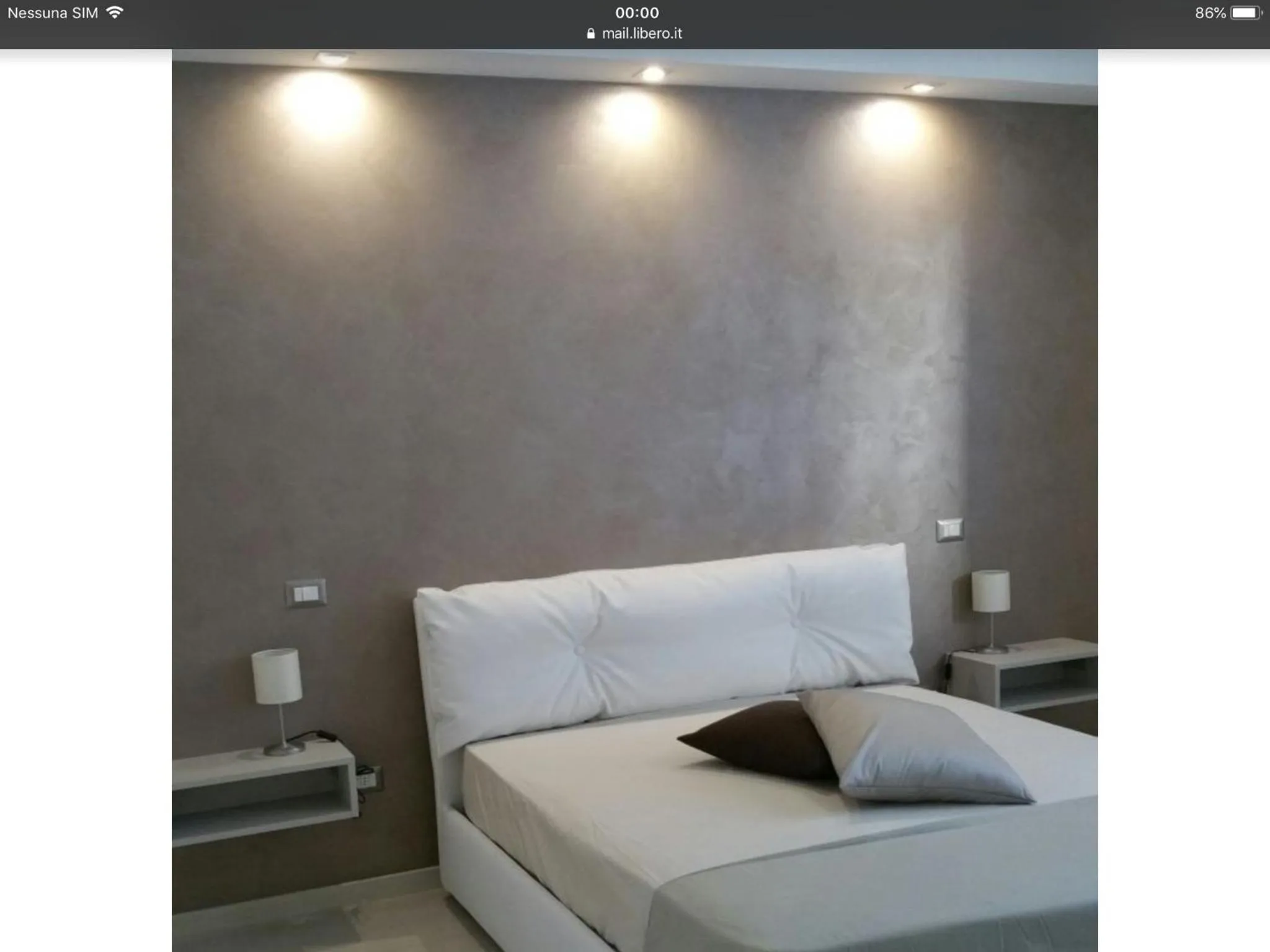 Bedroom, Bed in Ledwars