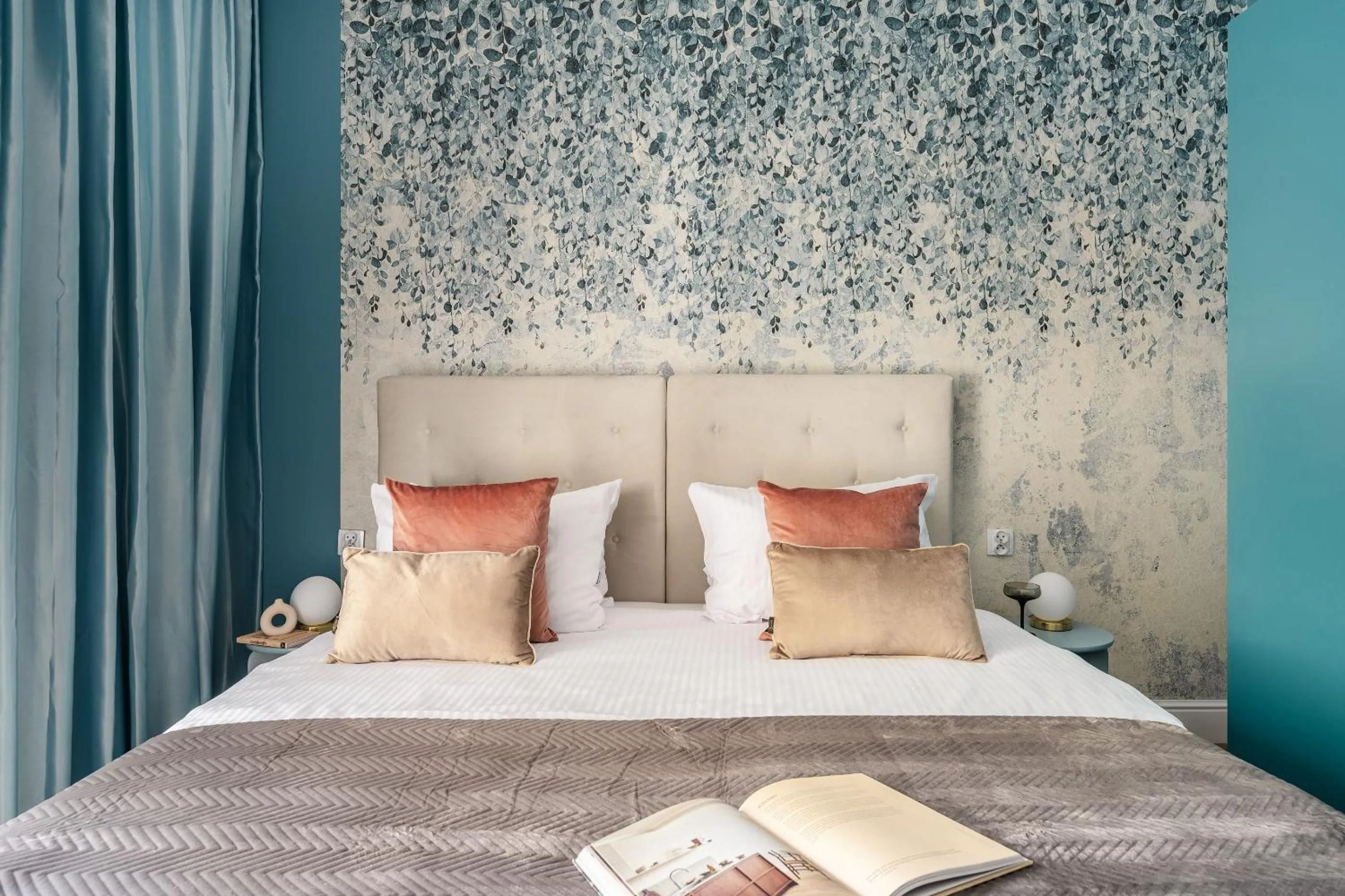 Bed in District17 - LoftAffair Collection