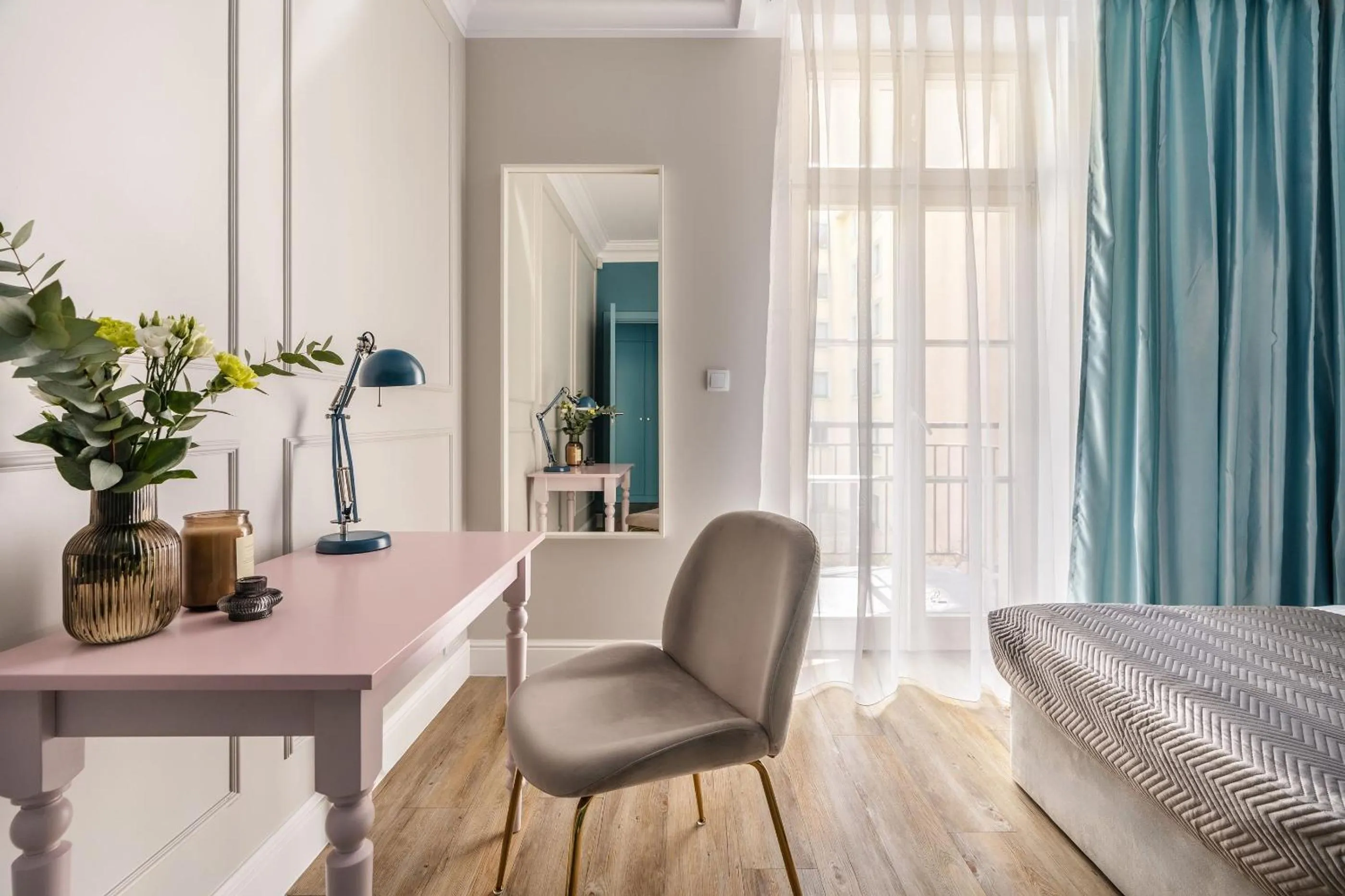 Bed in District17 - LoftAffair Collection