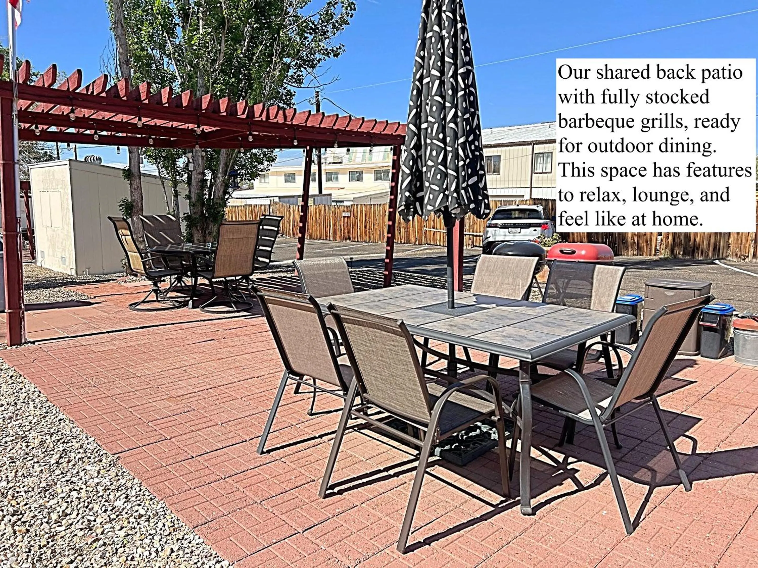 Patio in 1 or 3 Bedroom Apartment with Full Kitchen