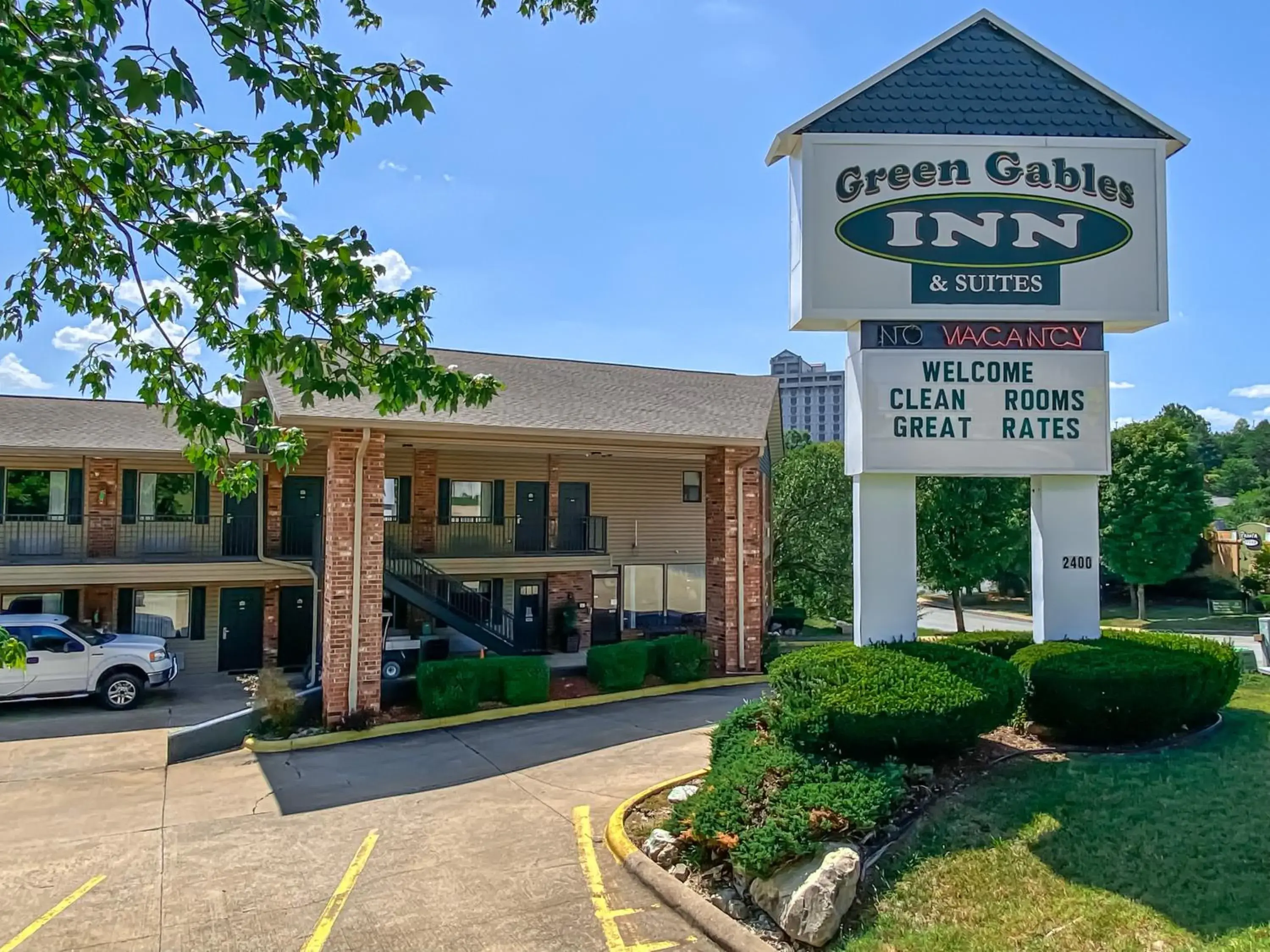 Property building in Green Gables Inn Property building in Green Gables Inn