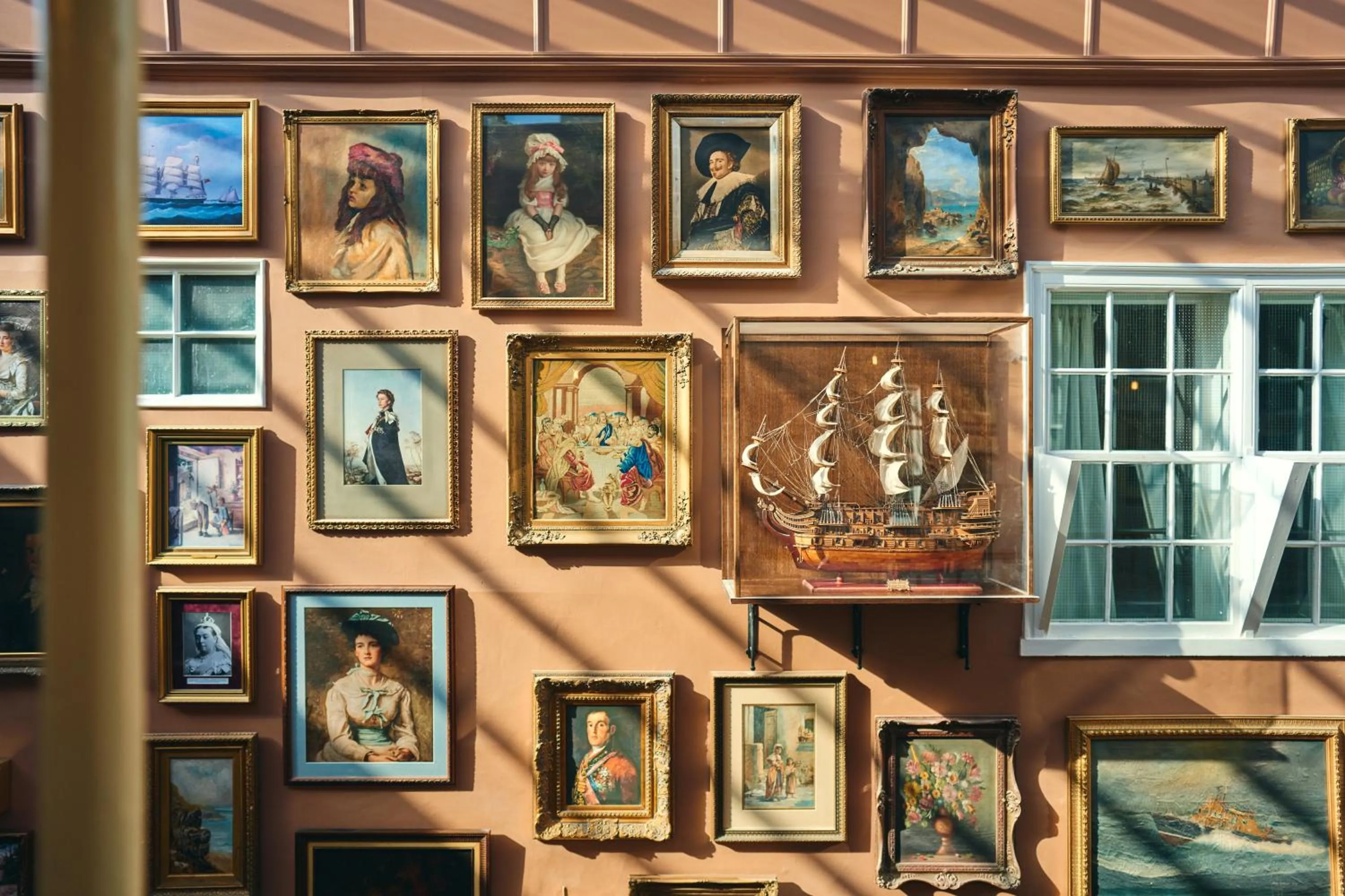 Decorative detail in The Royal Castle