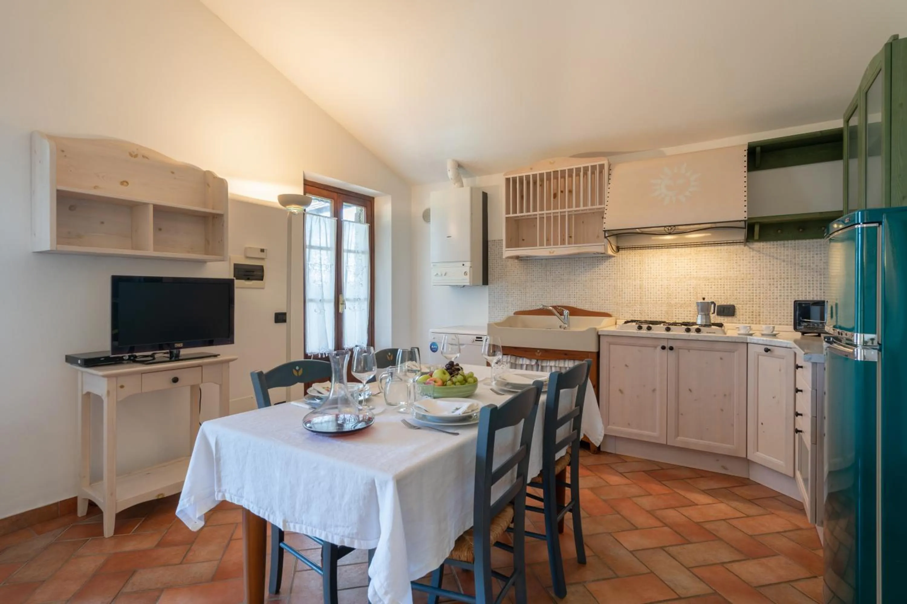 Dining area in Le Rocche Di Valiano