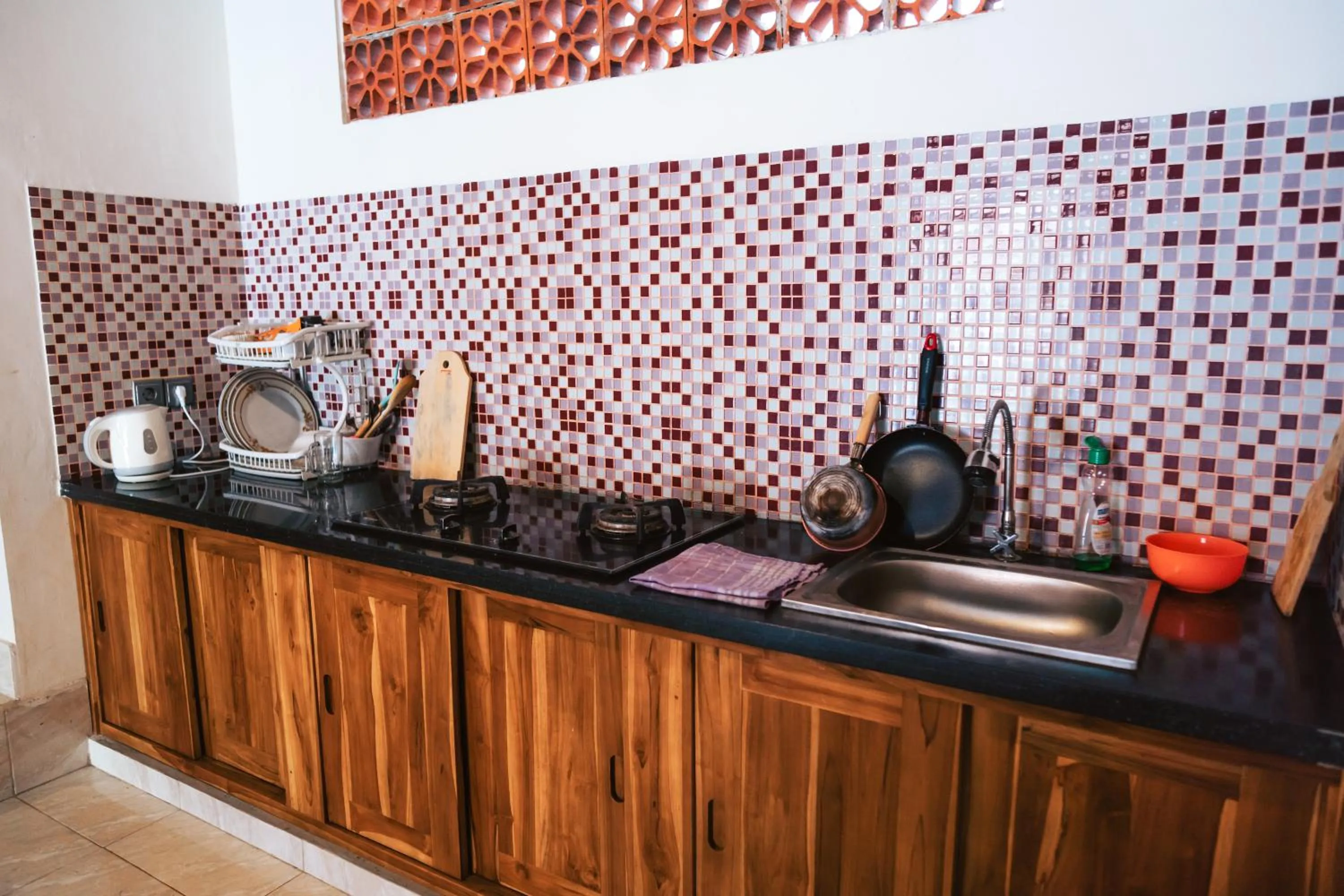 kitchen in Balimas Guest House