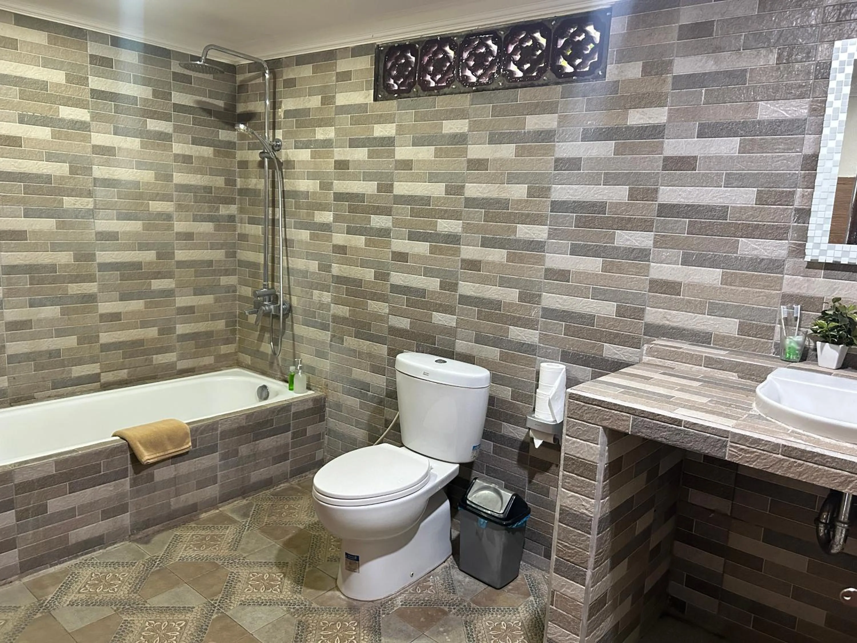 Bathroom in Balimas Guest House