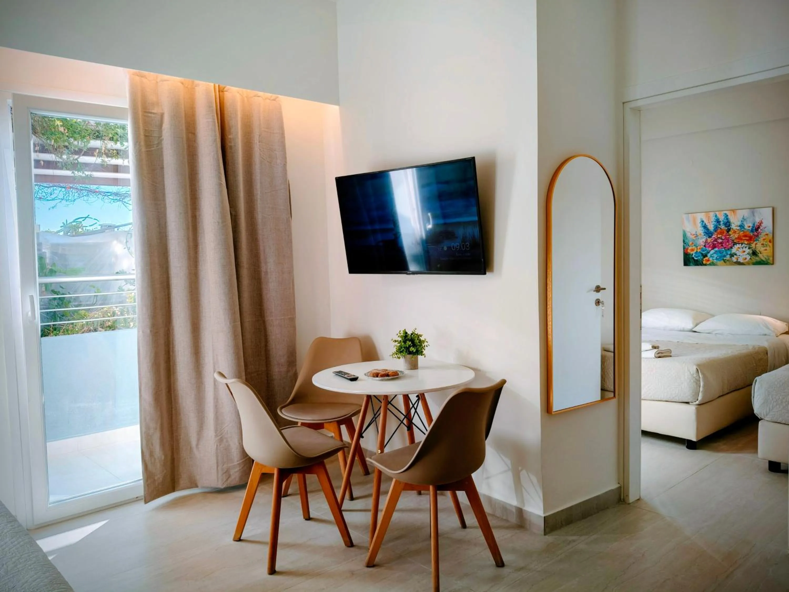 Eva Ivoni apartments