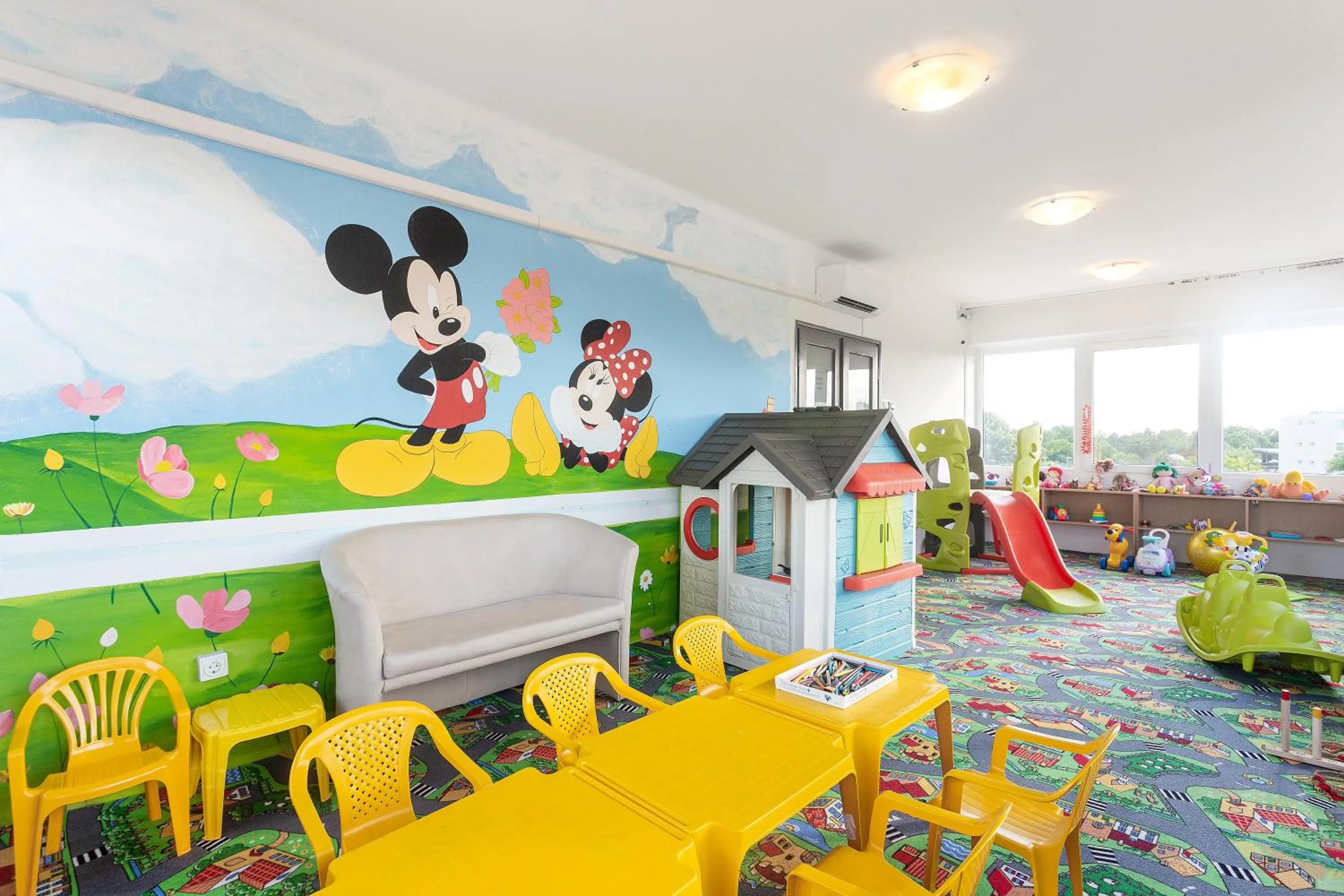 Game Room in Thermal Hotel Garden