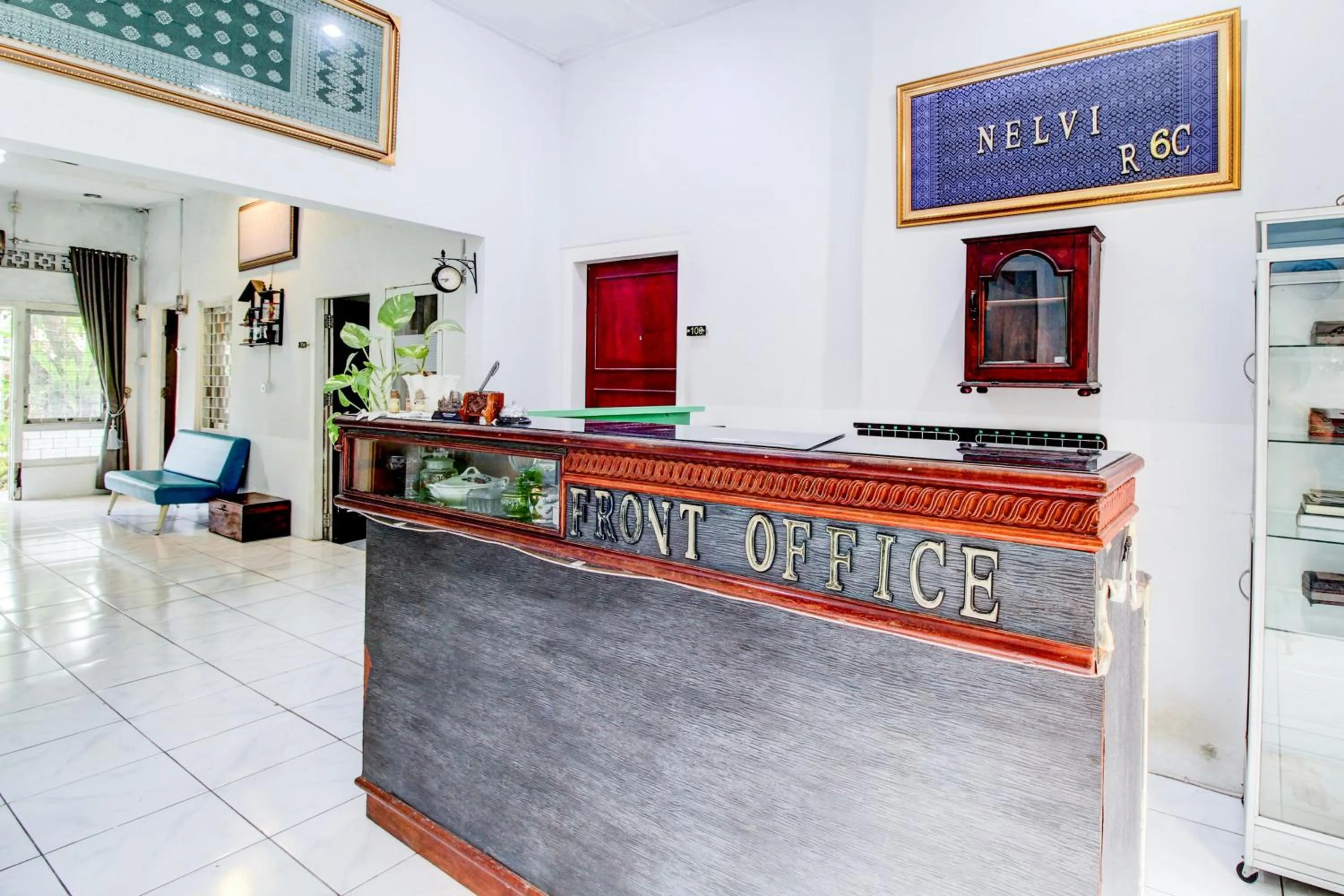 Lobby or reception in Hotel O Jalan Jenderal Sudirman Near Imam Bonjol Square Formerly Nelvi Guest House