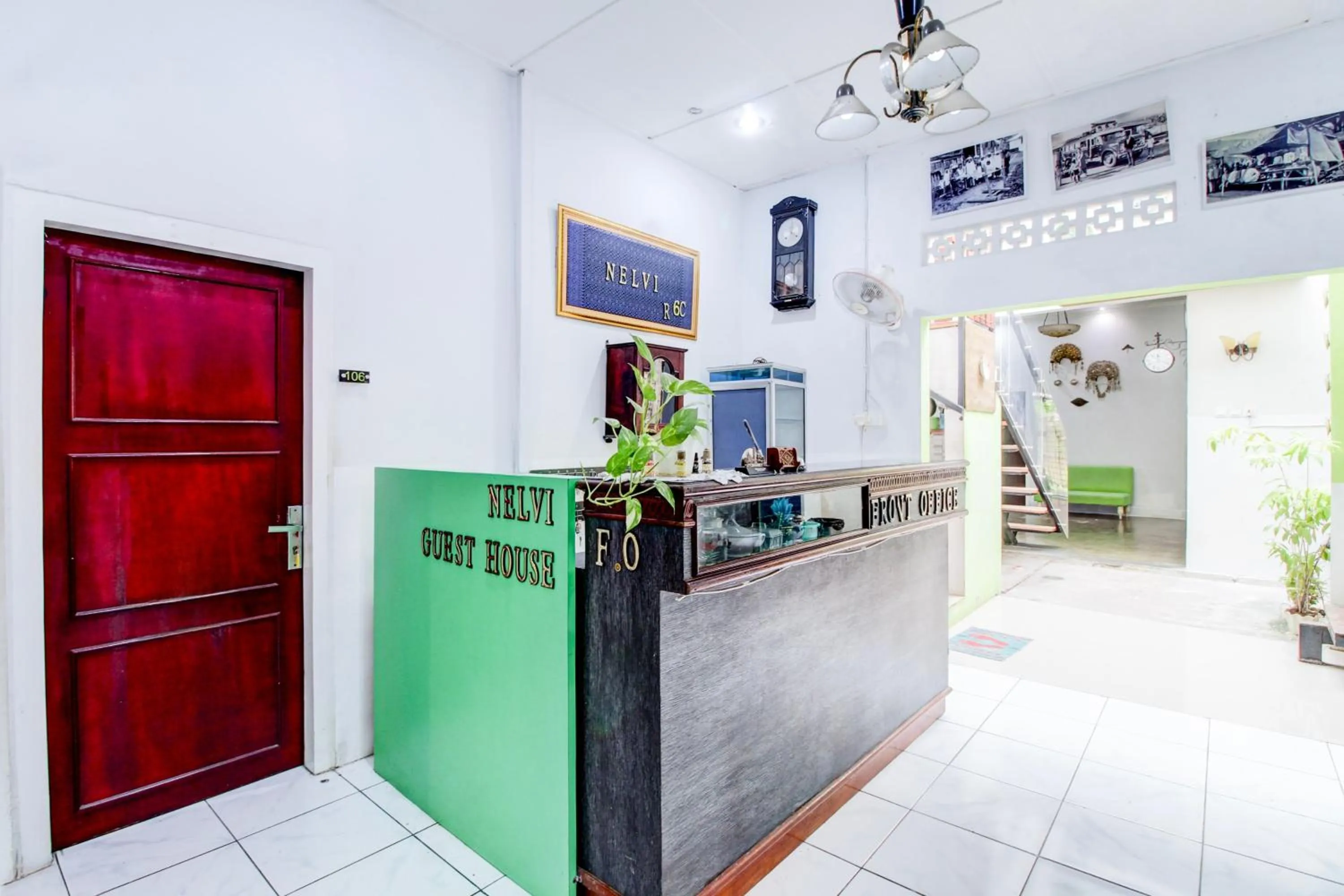 Lobby or reception in Hotel O Jalan Jenderal Sudirman Near Imam Bonjol Square Formerly Nelvi Guest House