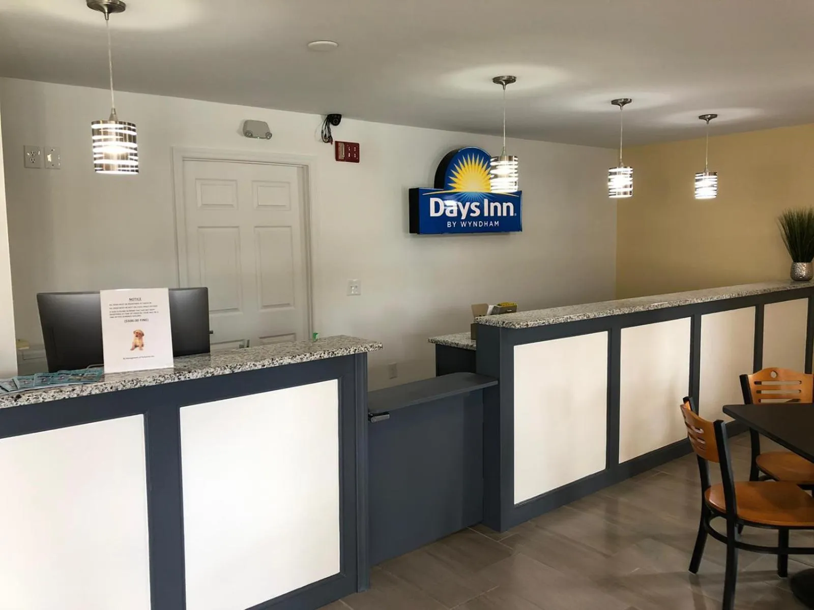 Lobby or reception in Days Inn by Wyndham Cape Carteret