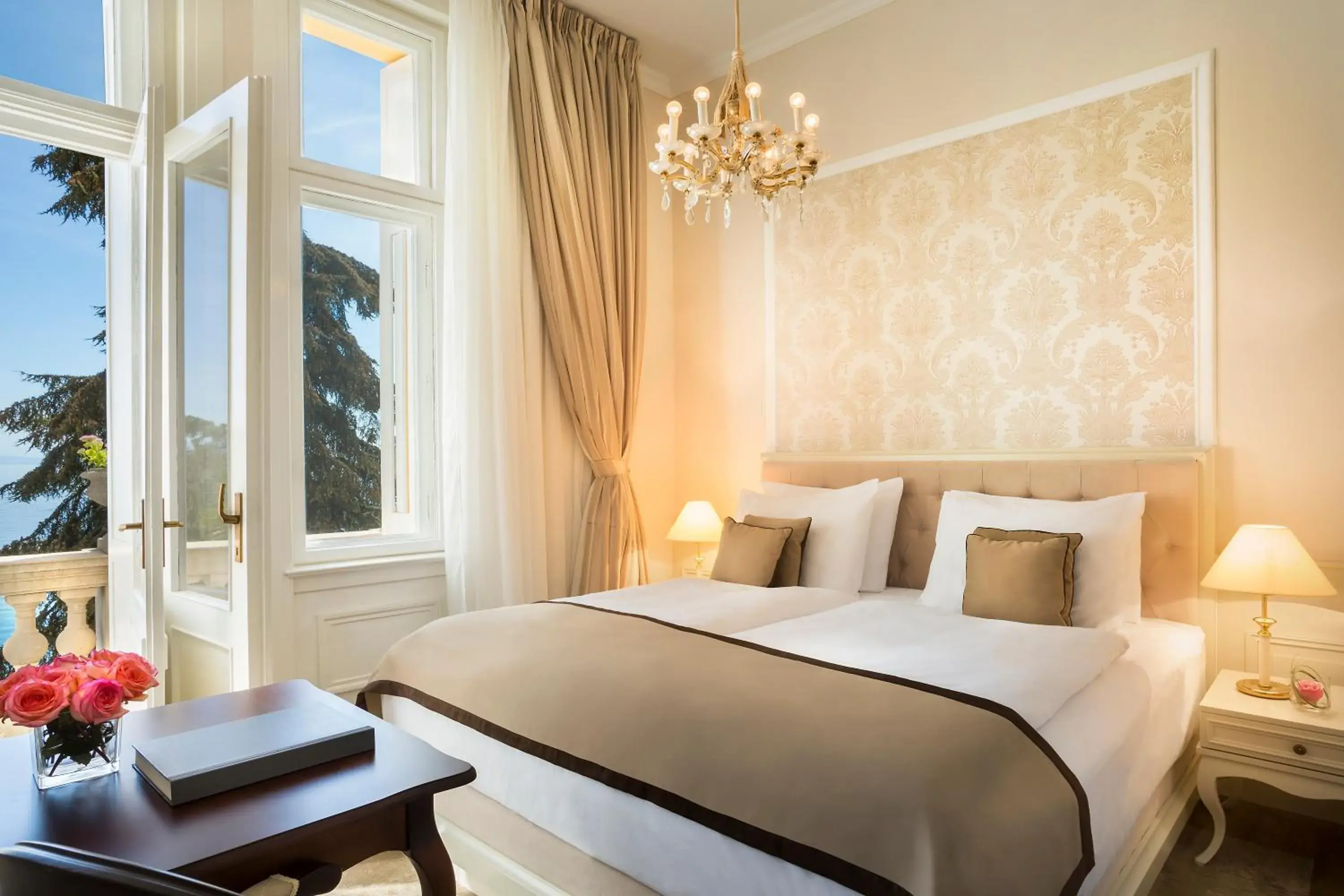 Bed in Villa Amalia - Liburnia Bed in Villa Amalia - Liburnia