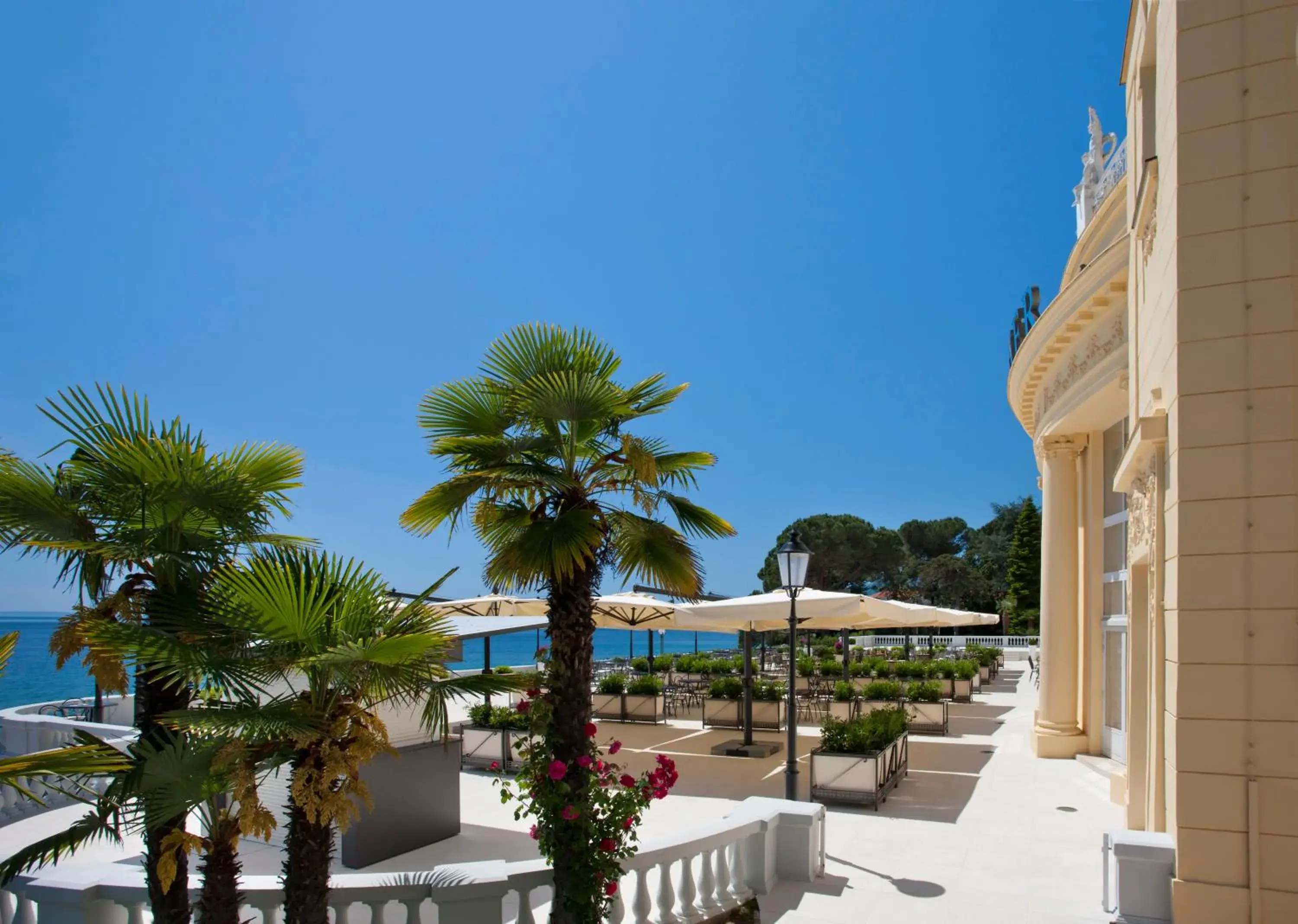 Facade/entrance in Villa Amalia - Liburnia Facade/entrance in Villa Amalia - Liburnia