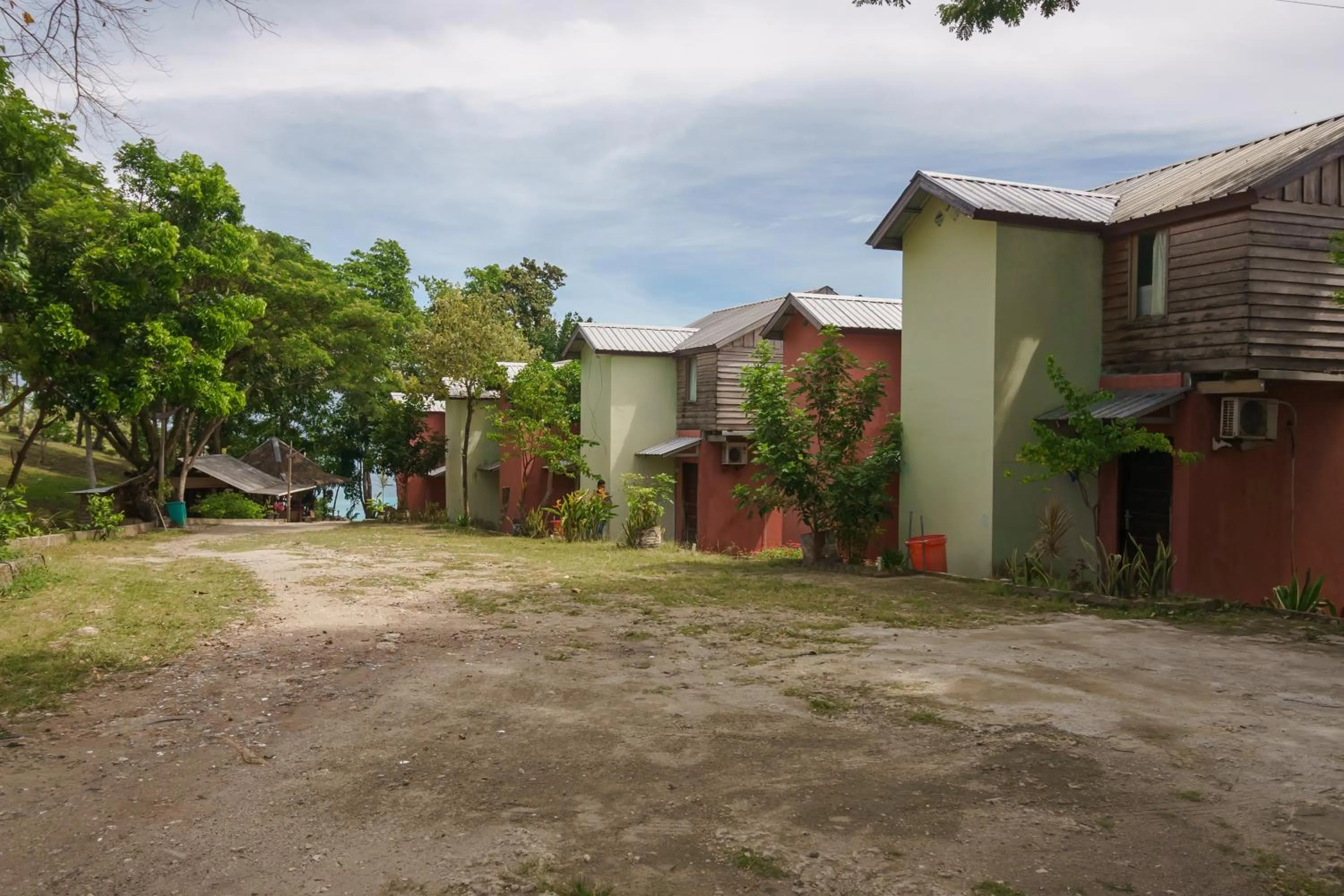 Property building in RedDoorz Syariah at Sumur Tiga Beach Sabang Aceh