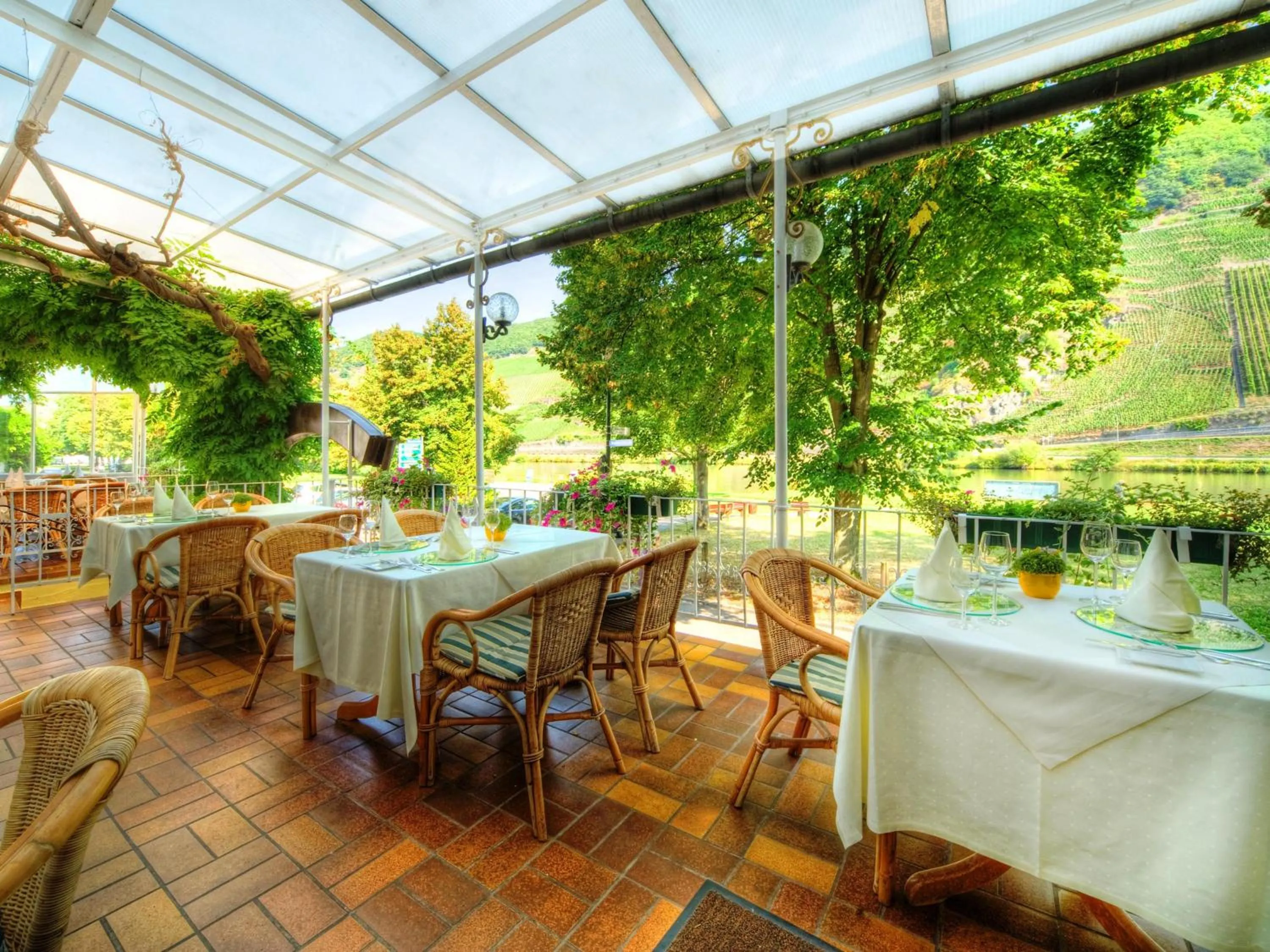 Restaurant/places to eat in Hotel Krone Riesling