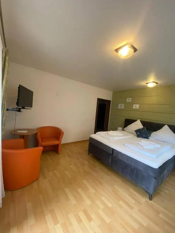 Bed in Hotel Krone Riesling