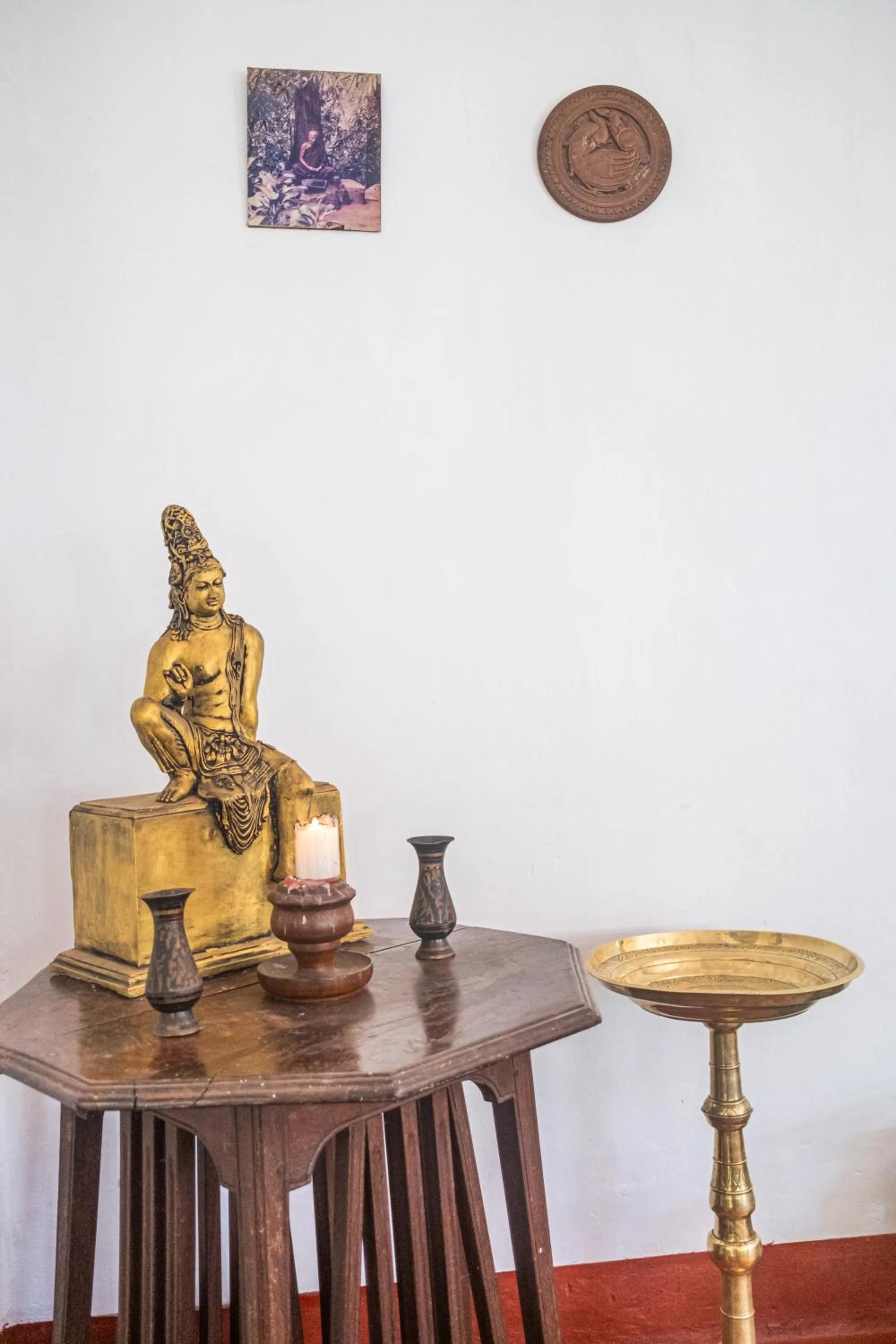 Living room in Fortuna Heritage Home