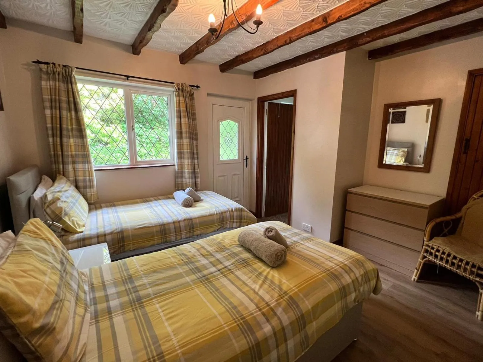 Bedroom, Bed in Cwmbach Guest House