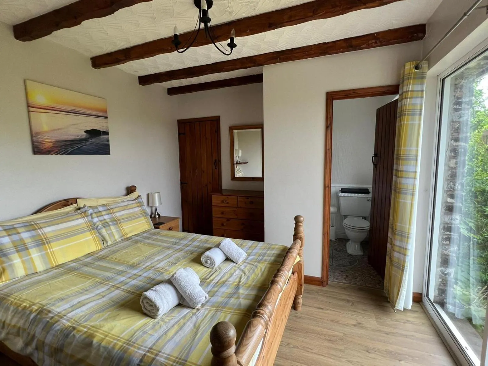 Bedroom, Bed in Cwmbach Guest House