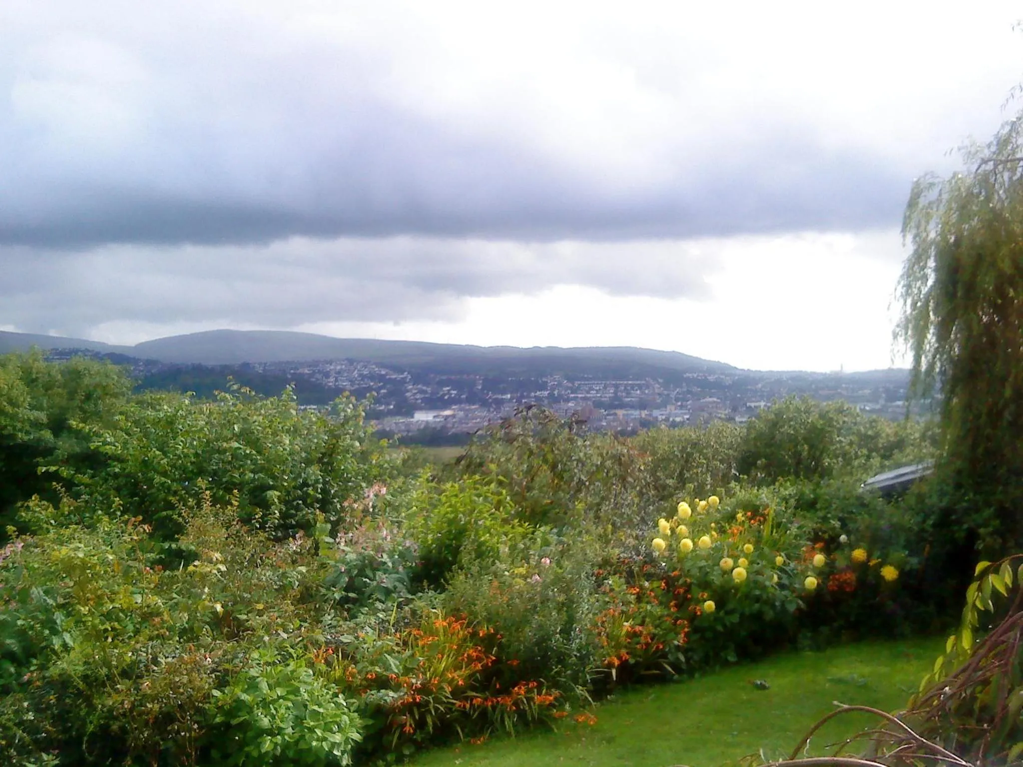 Mountain view in Cwmbach Guest House